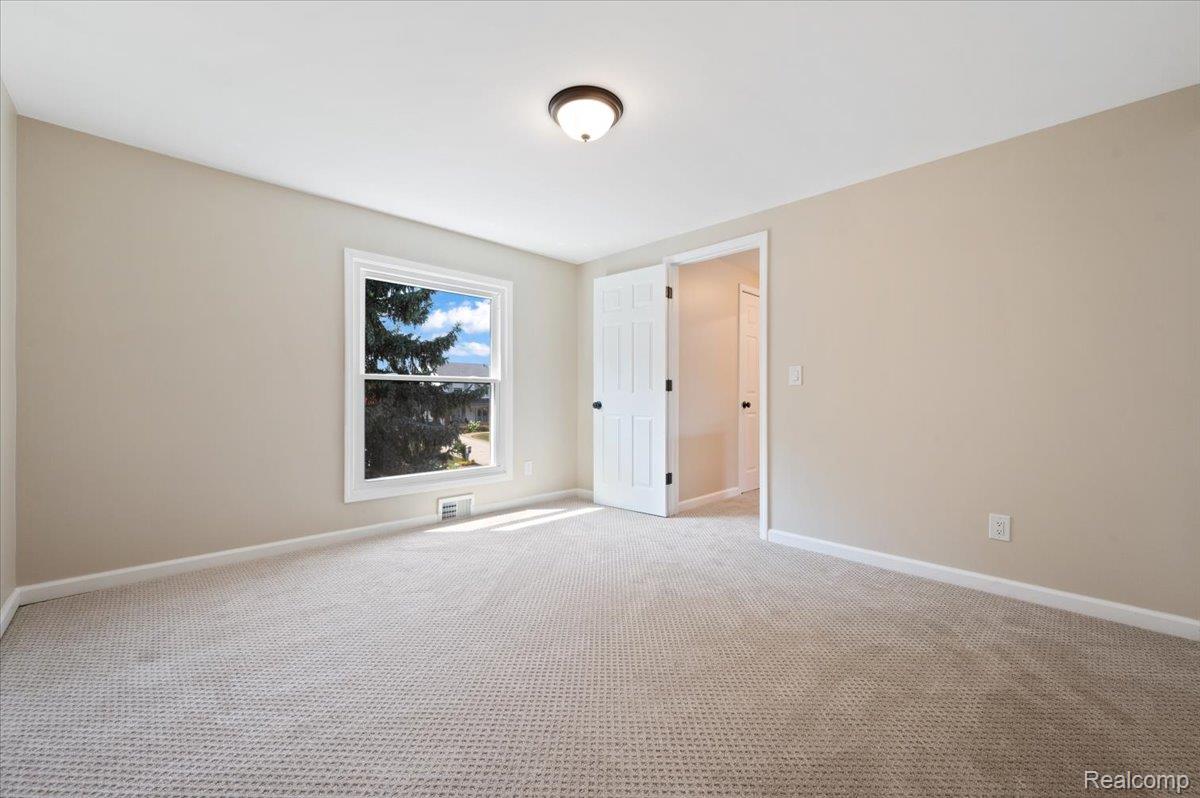 4765 Brockham Way Property Photo 31