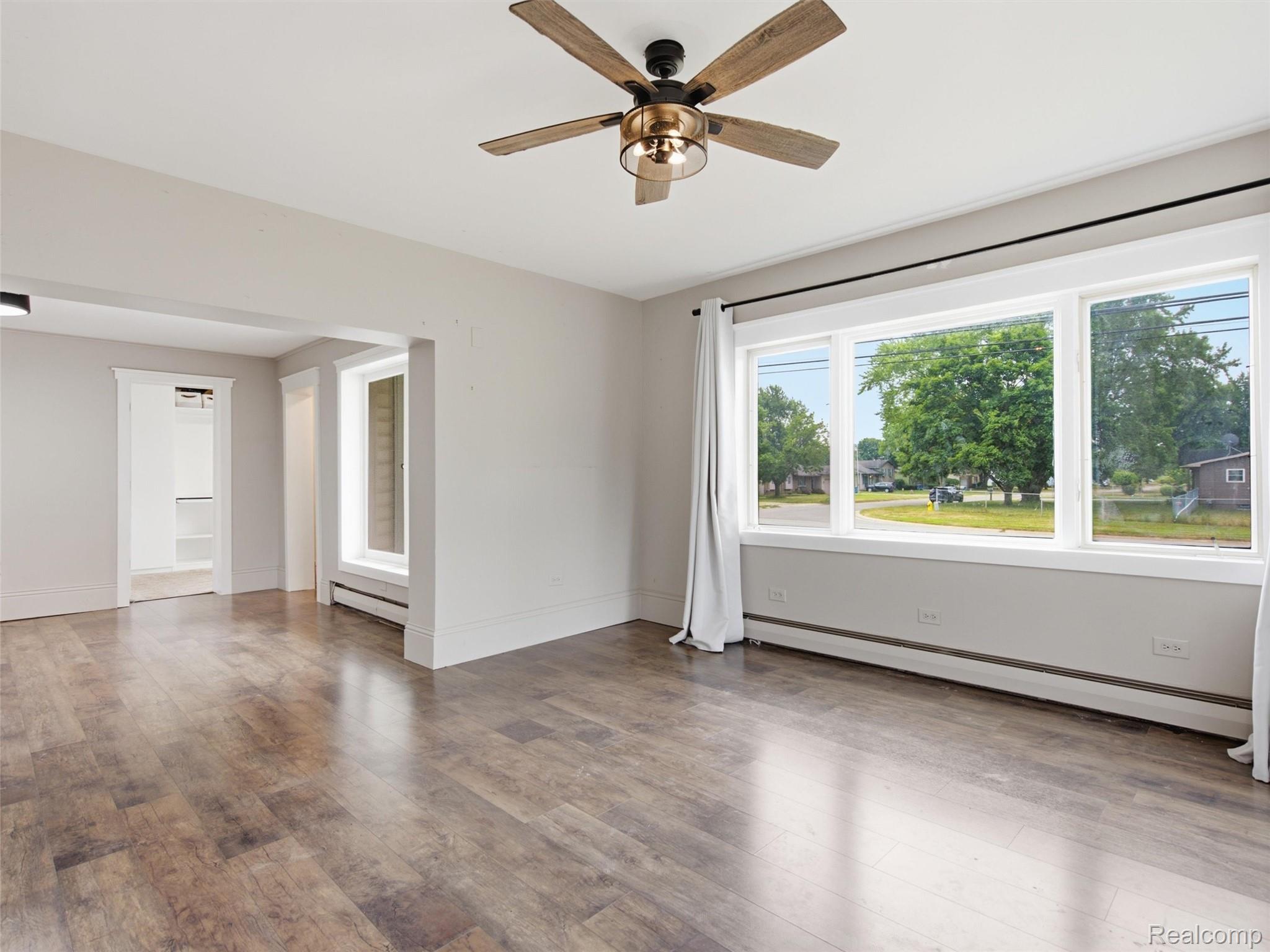 4286 Hill Road Property Photo 8