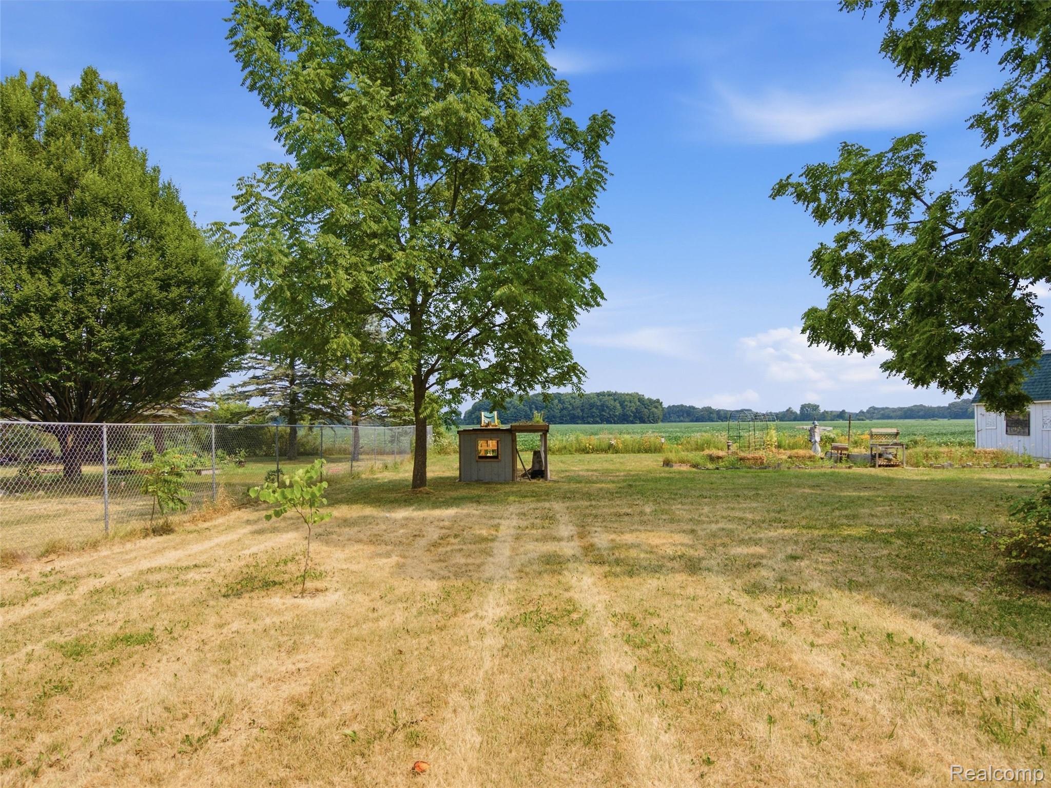 4286 Hill Road Property Photo 23