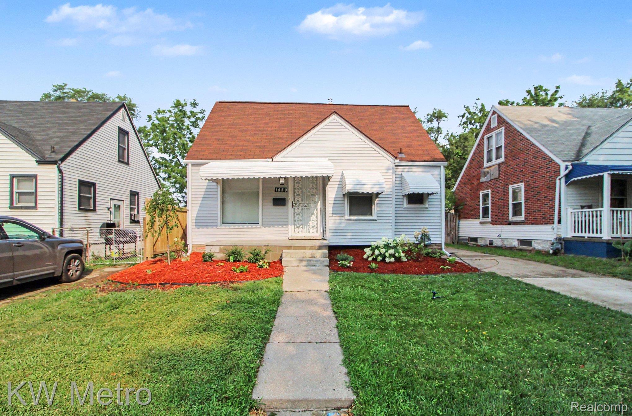 1680 S Ethel Street Property Photo 1