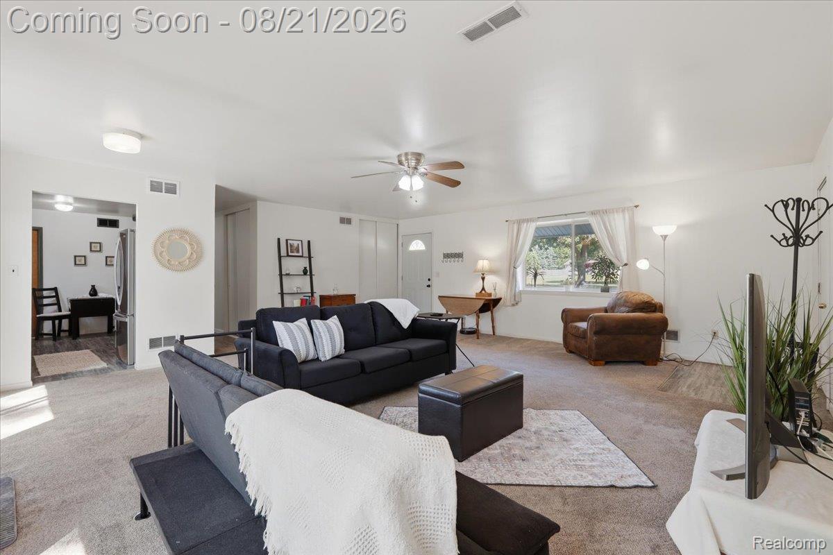 4845 Pelton Road Property Photo 7