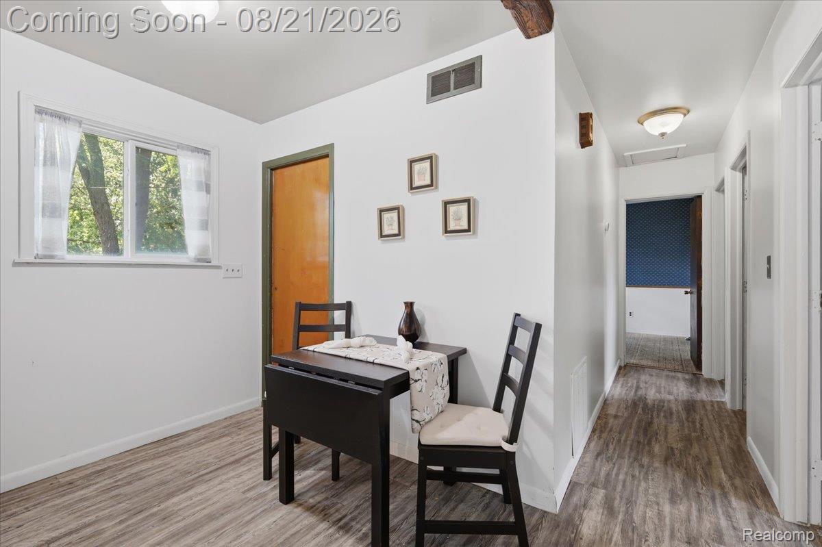 4845 Pelton Road Property Photo 15