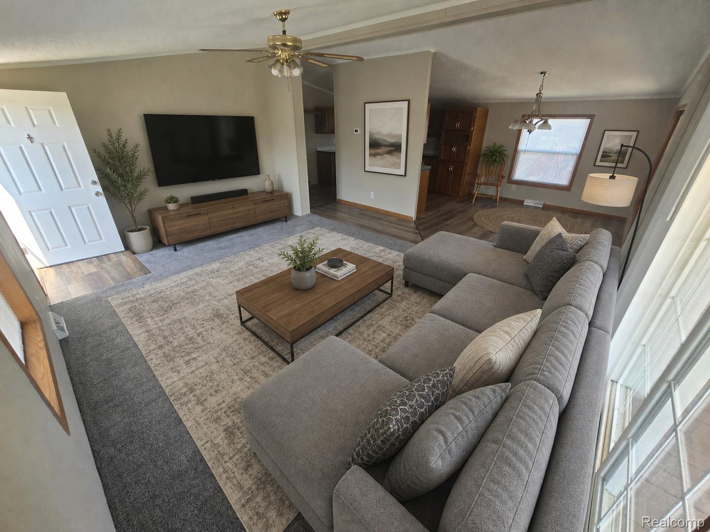 305 Aspen Lane Property Photo 1