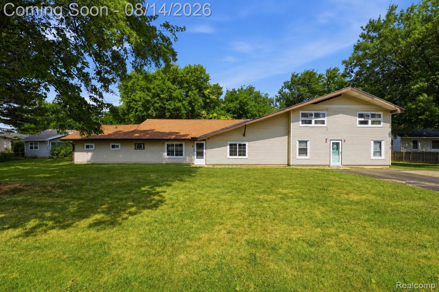 900 Tyler Road Property Photo 2