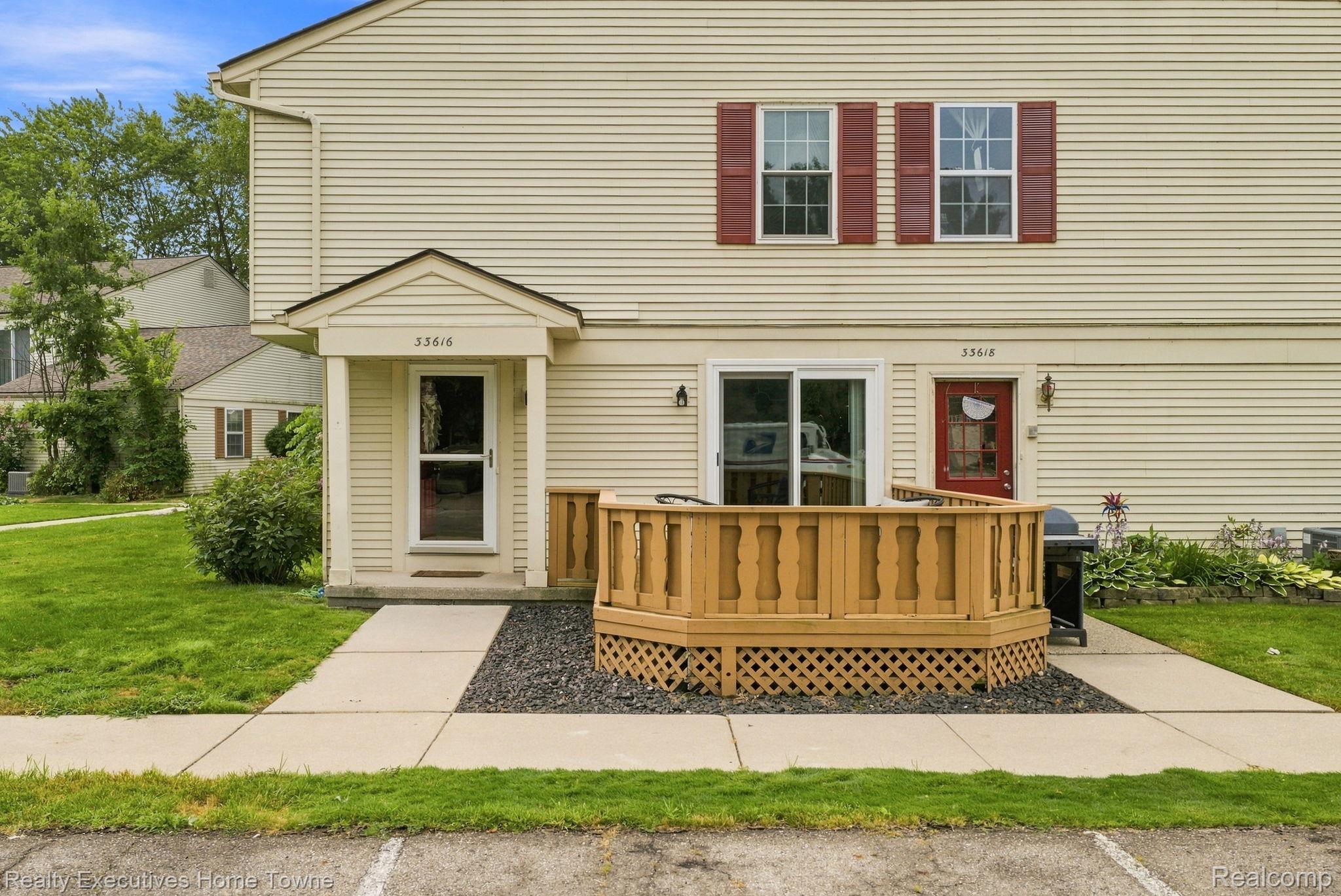 33616 Bayview Drive Property Photo 1