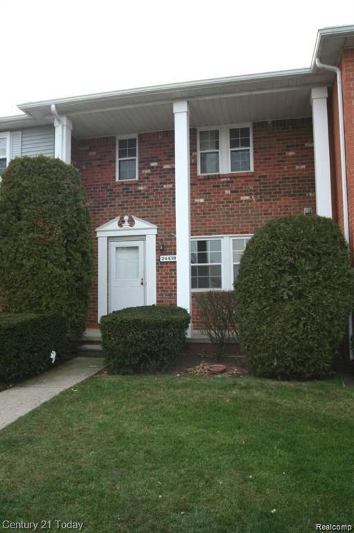 24439 Olde Orchard Street Property Photo 1