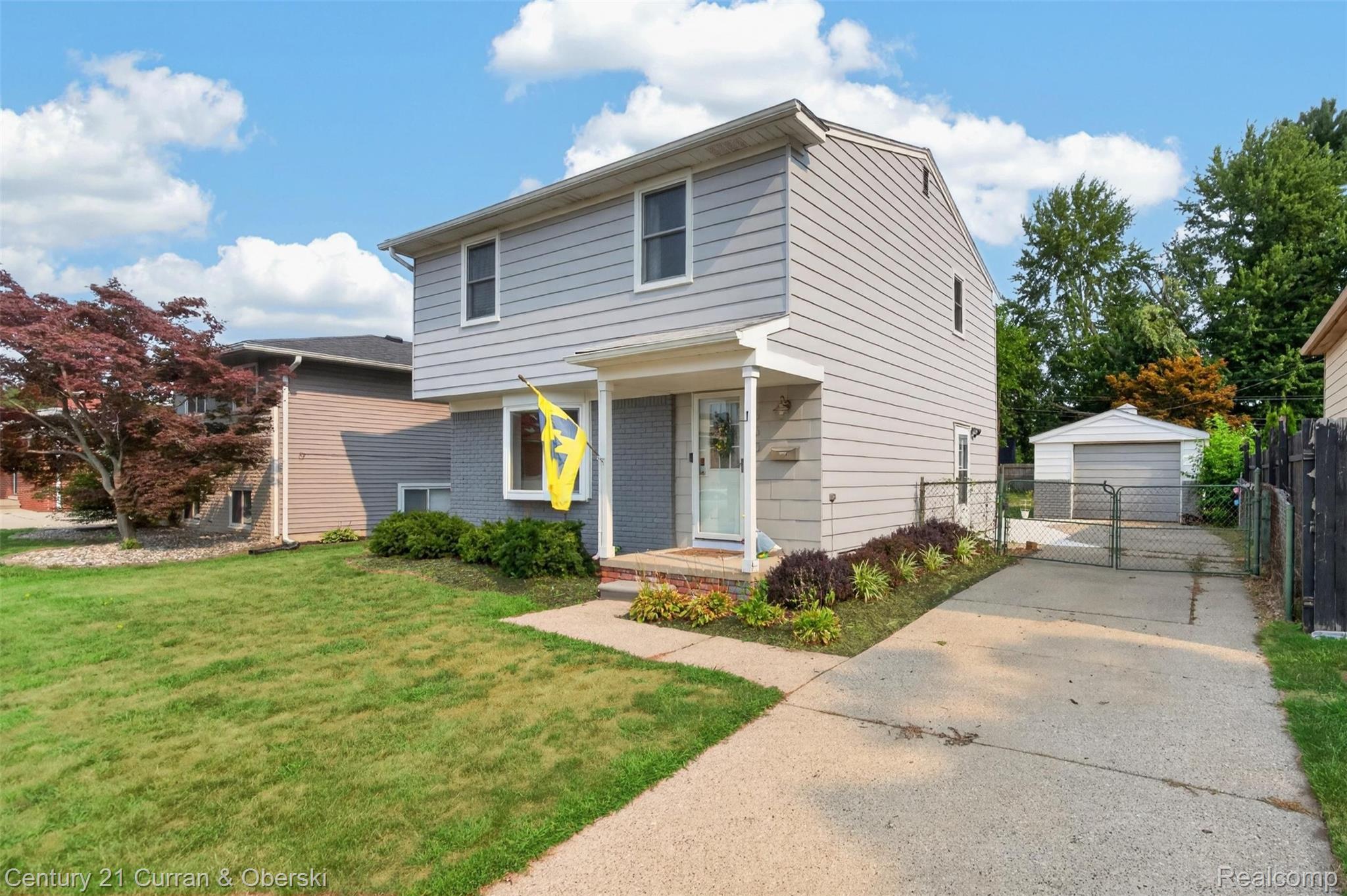 555 Englewood Avenue Property Photo 1