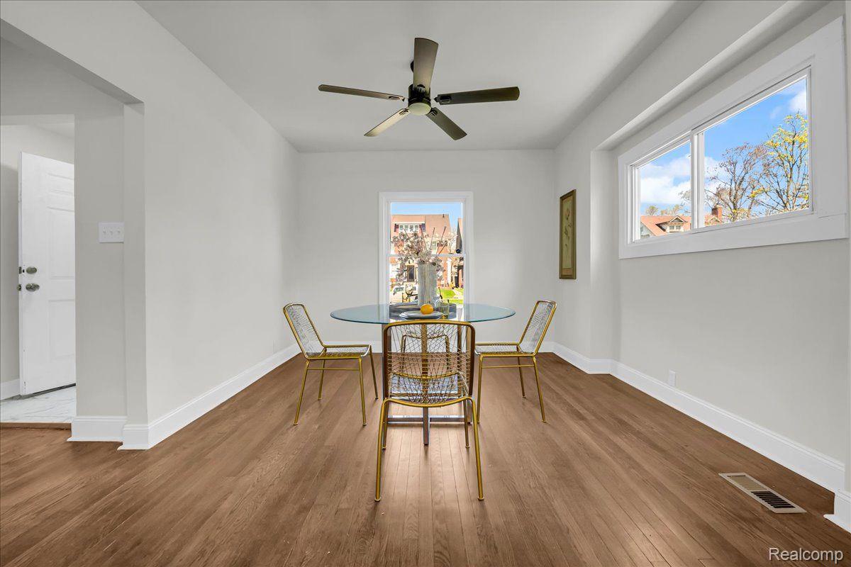 1517 Edison Street Property Photo 9