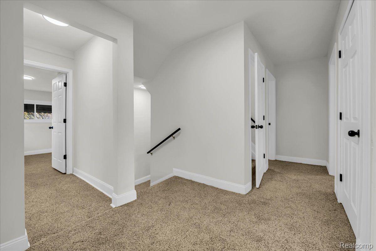 1517 Edison Street Property Photo 24
