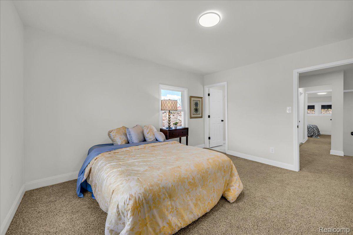 1517 Edison Street Property Photo 32