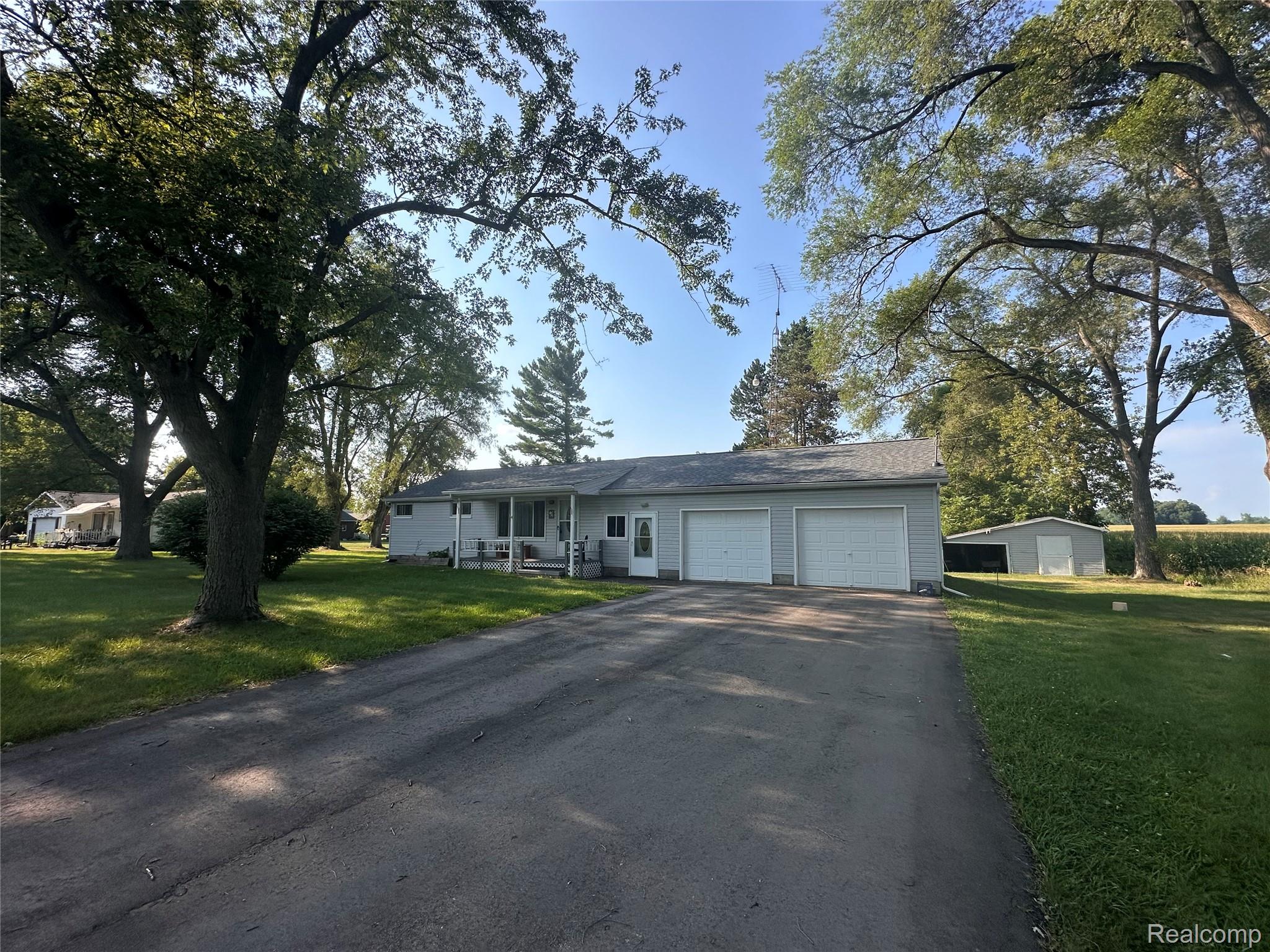8059 E Mount Morris Road Property Photo 3