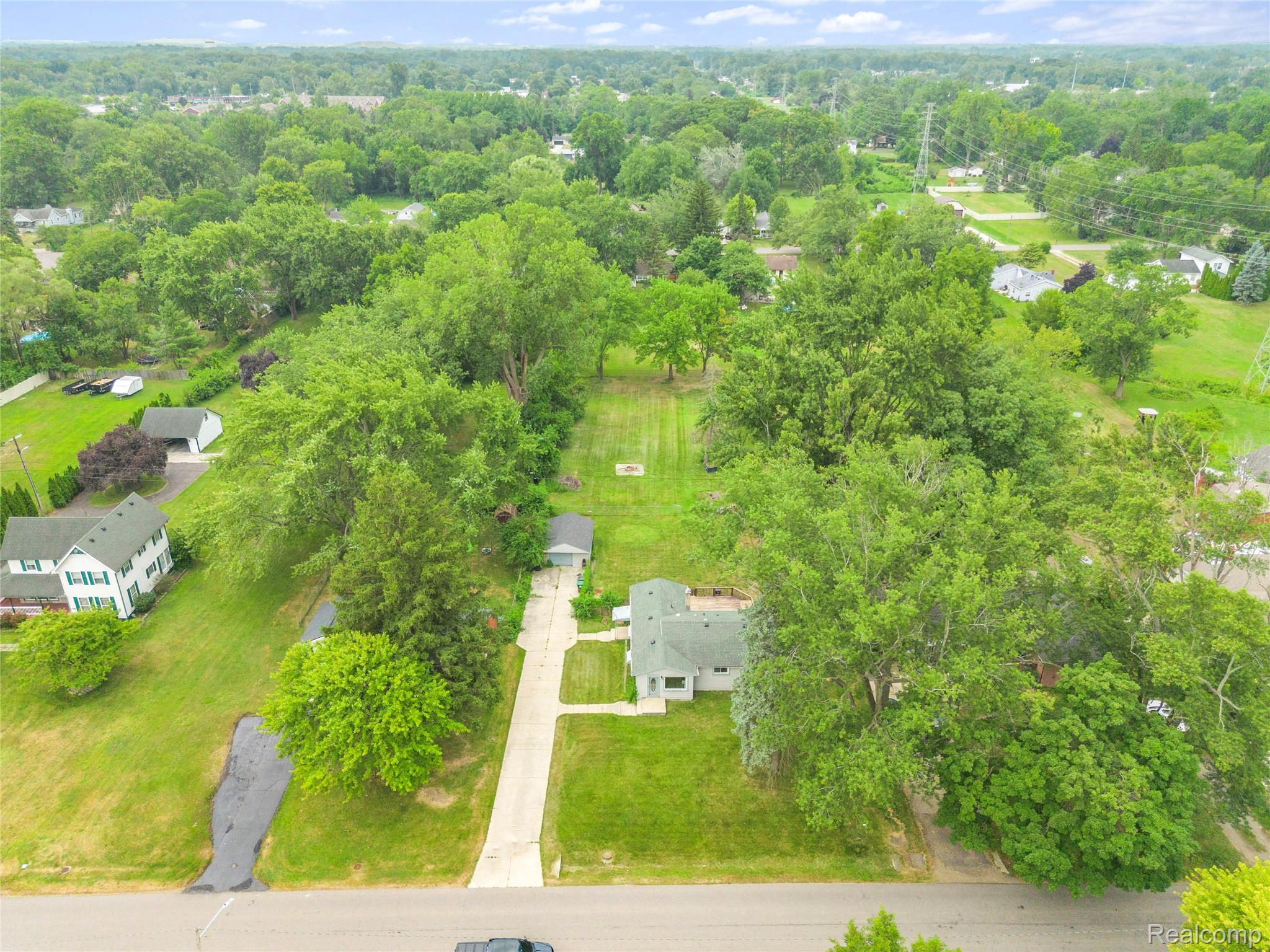 22961 Koths Street Property Photo 5