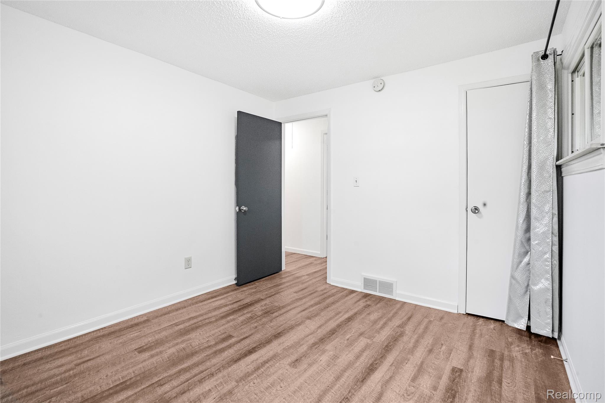 22961 Koths Street Property Photo 20