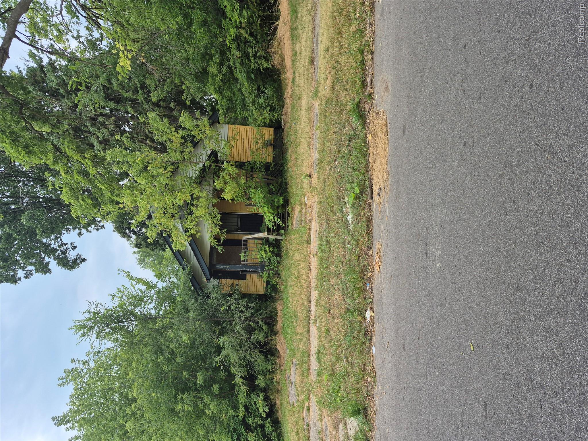 1617 Stevenson Street Property Photo 1