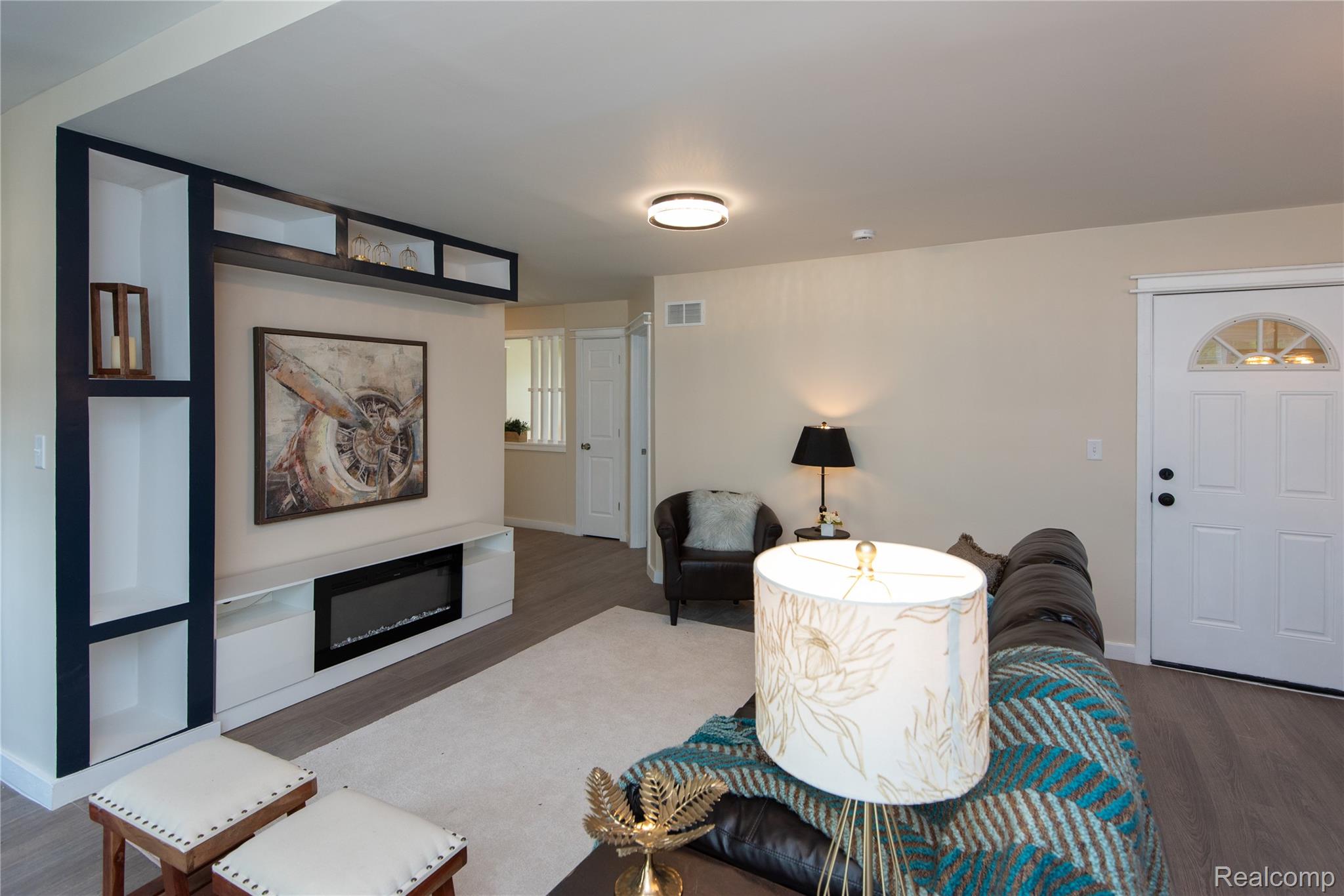 9174 Perry Road Property Photo 12