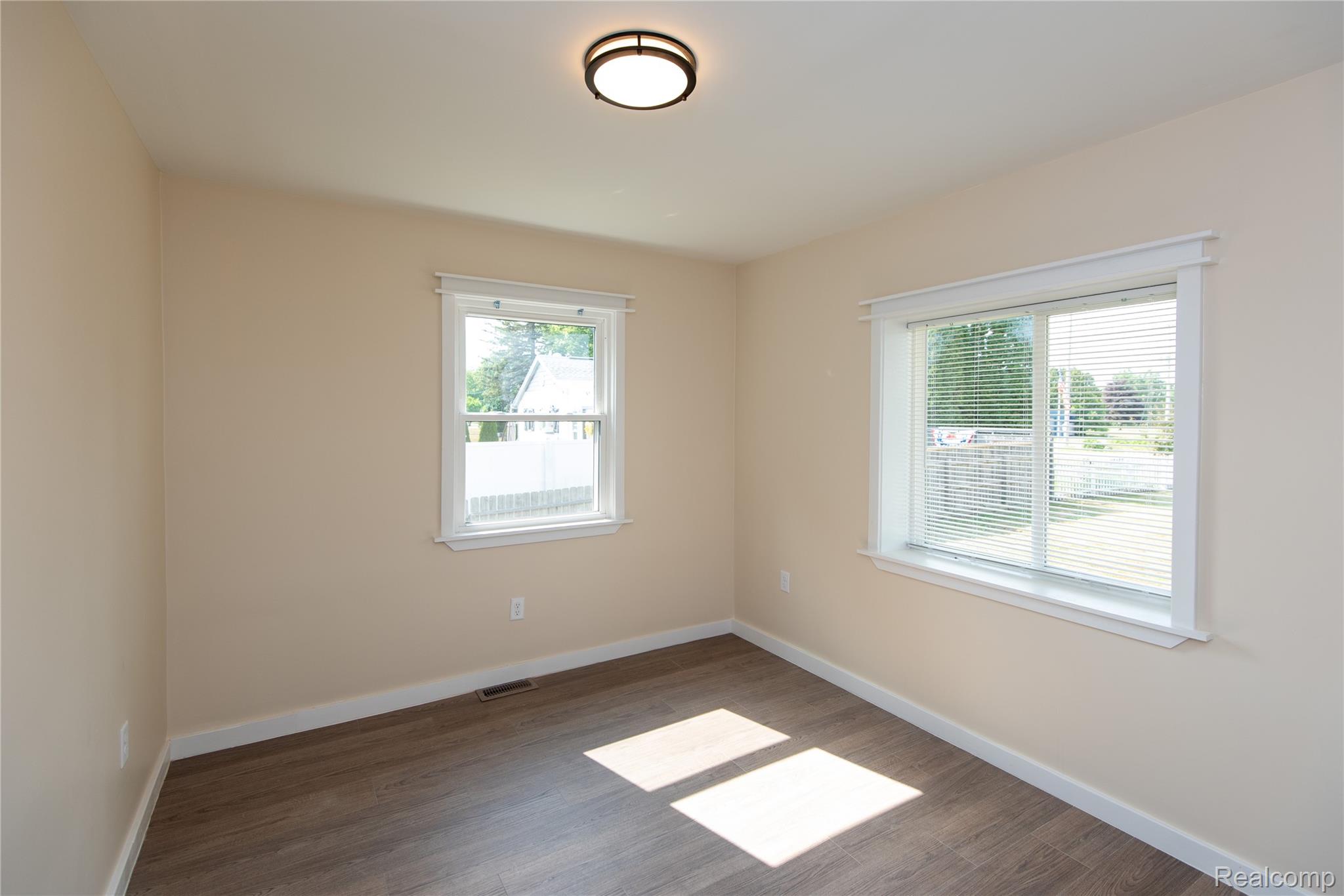 9174 Perry Road Property Photo 40