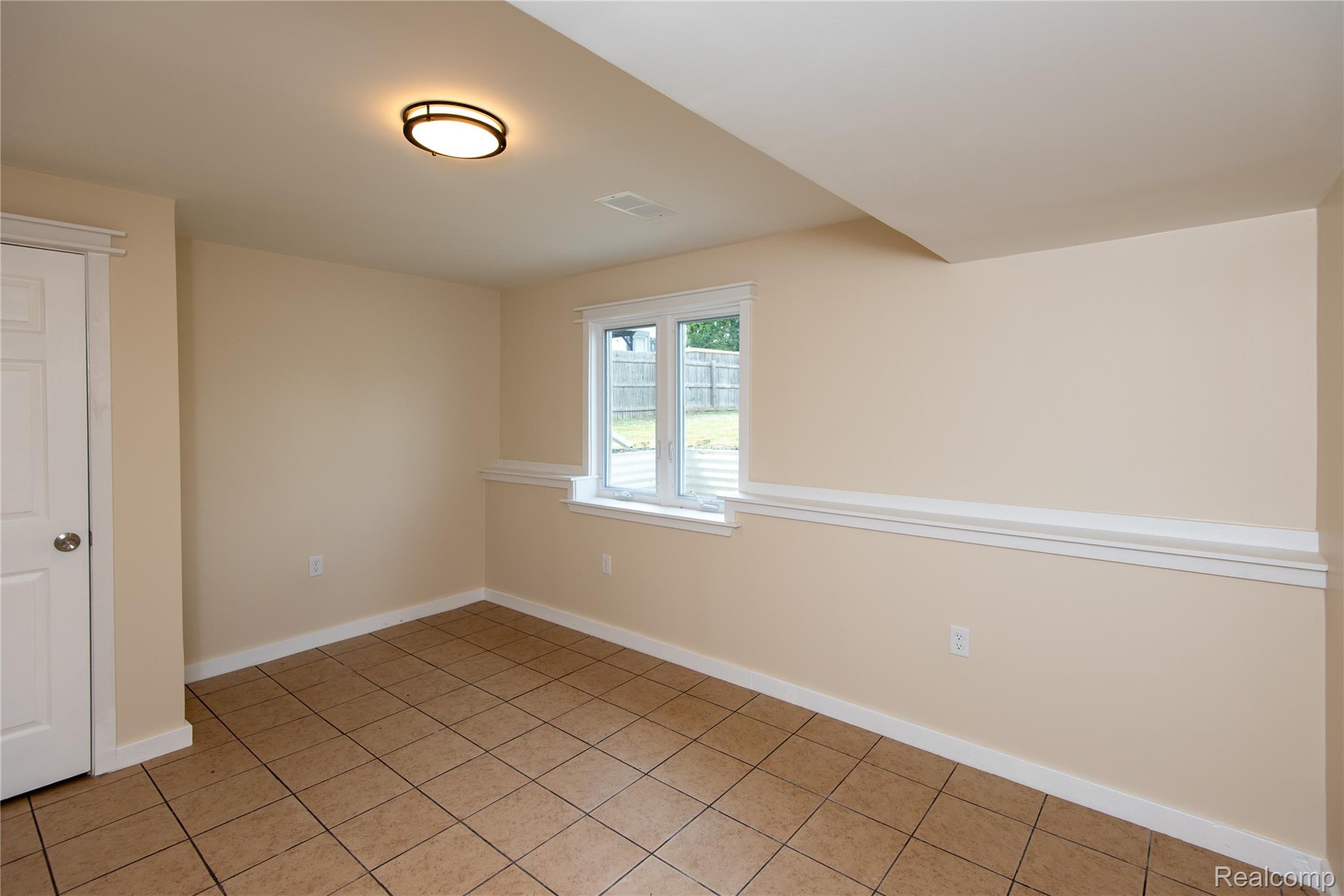 9174 Perry Road Property Photo 45