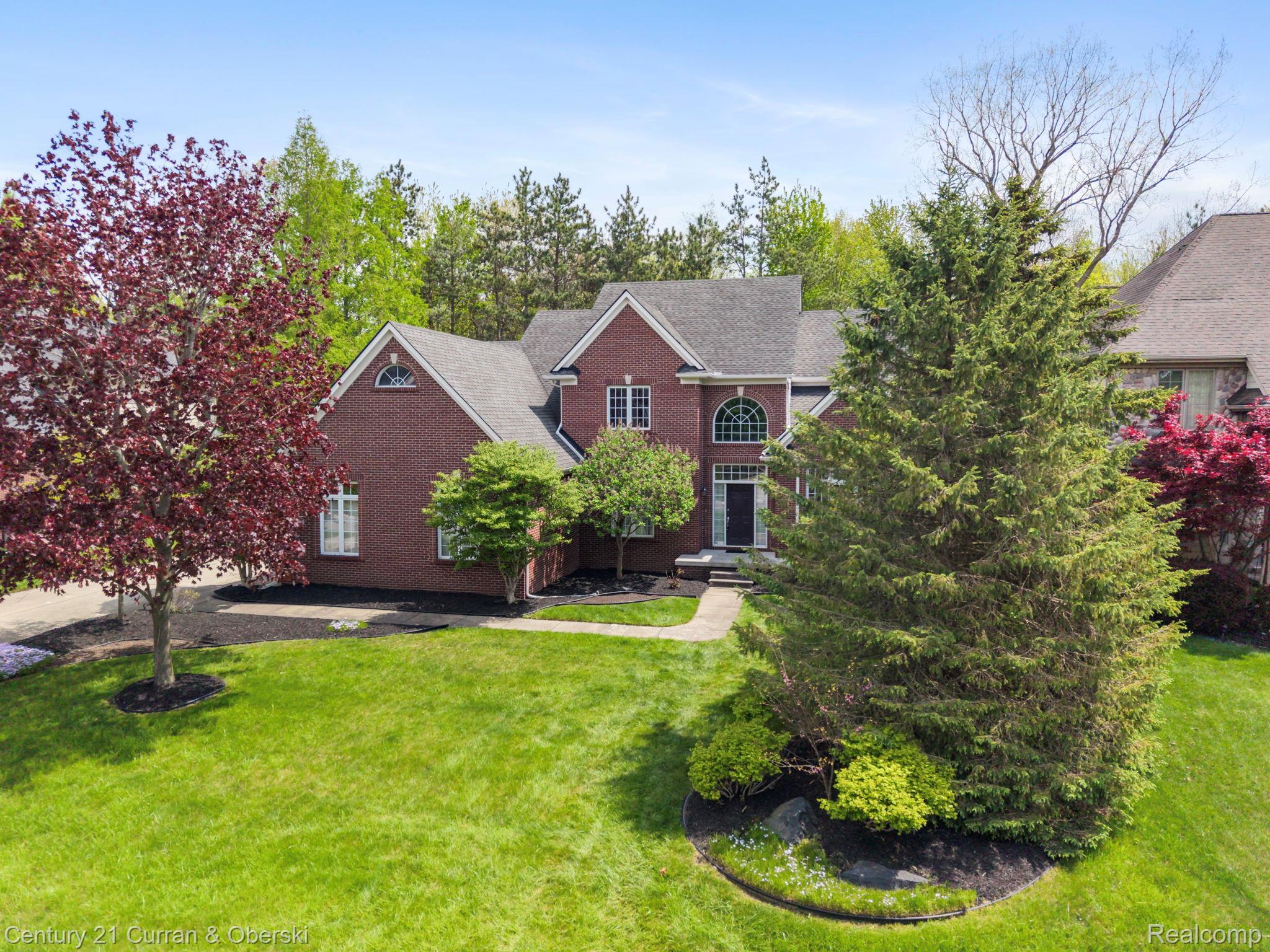 27852 Larson Lane Property Photo 1