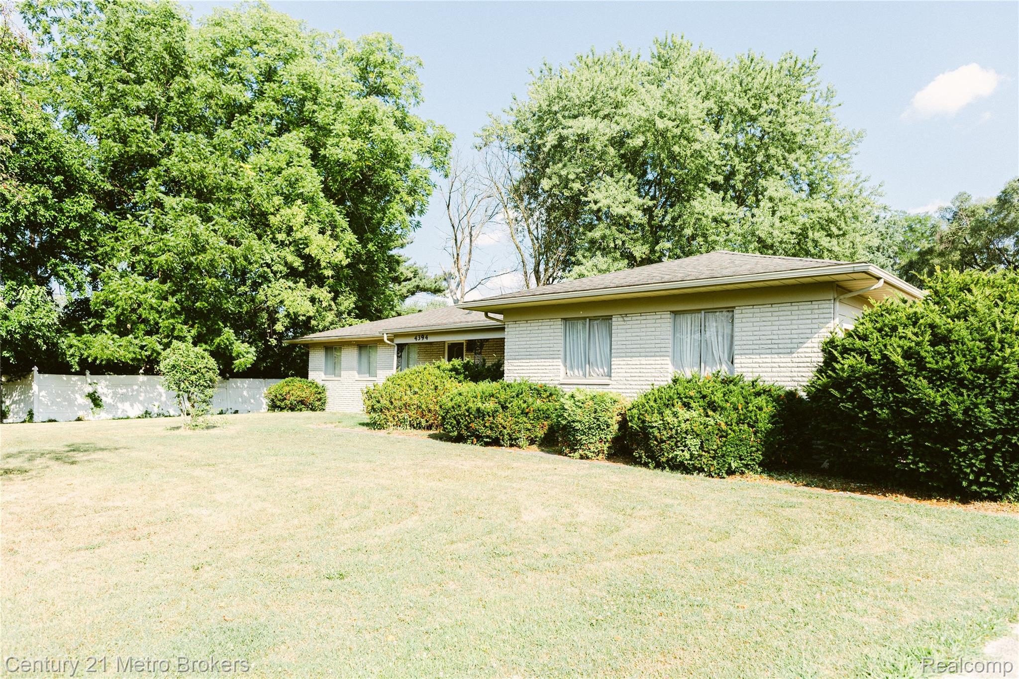 4394 Apache Drive Property Photo 2