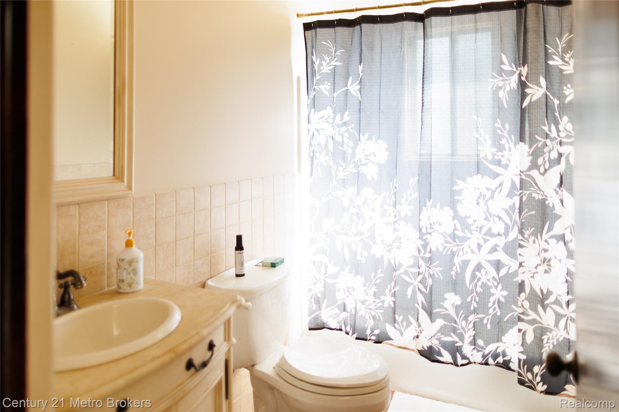 4394 Apache Drive Property Photo 25