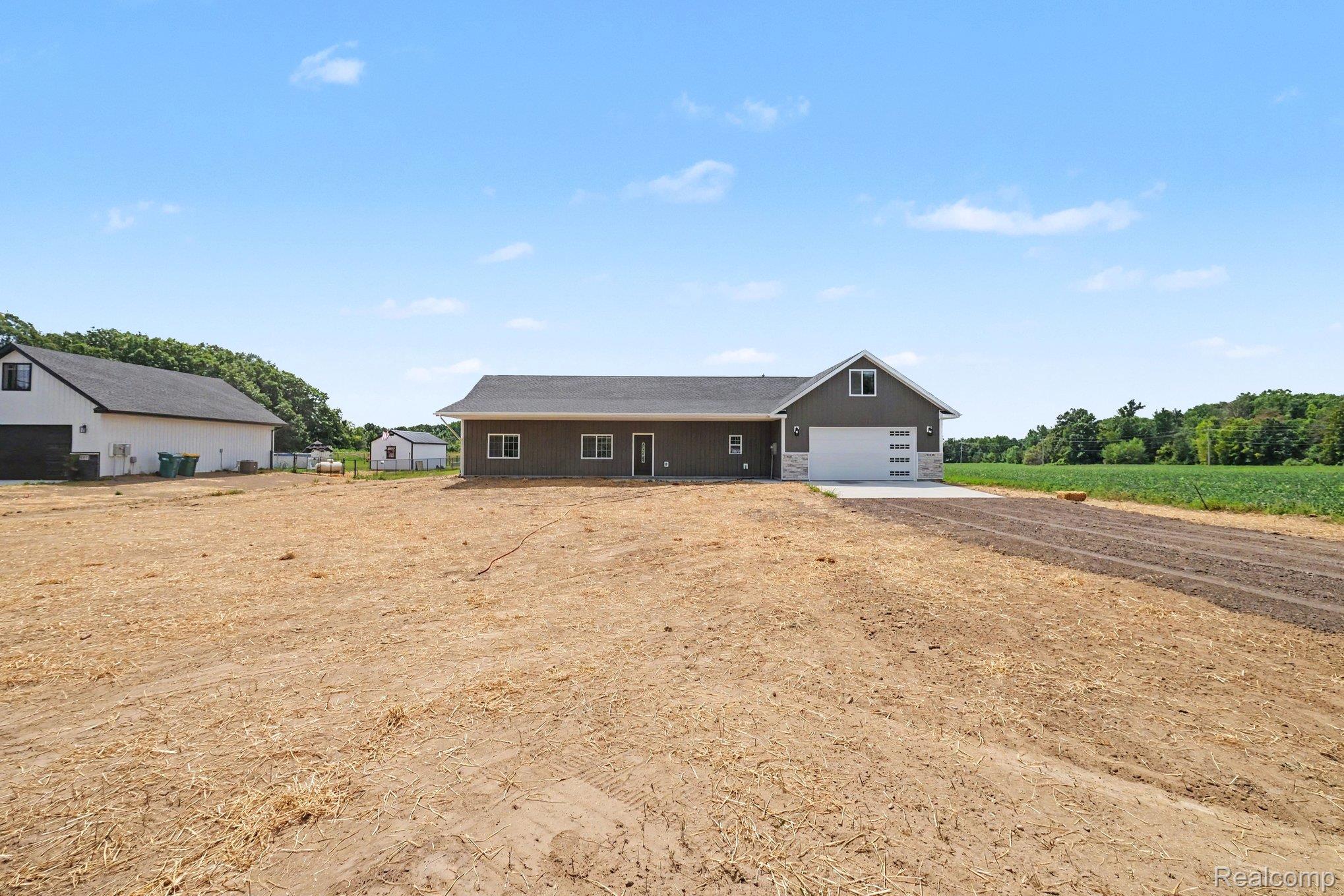 12425 Old Miller Road Property Photo 1