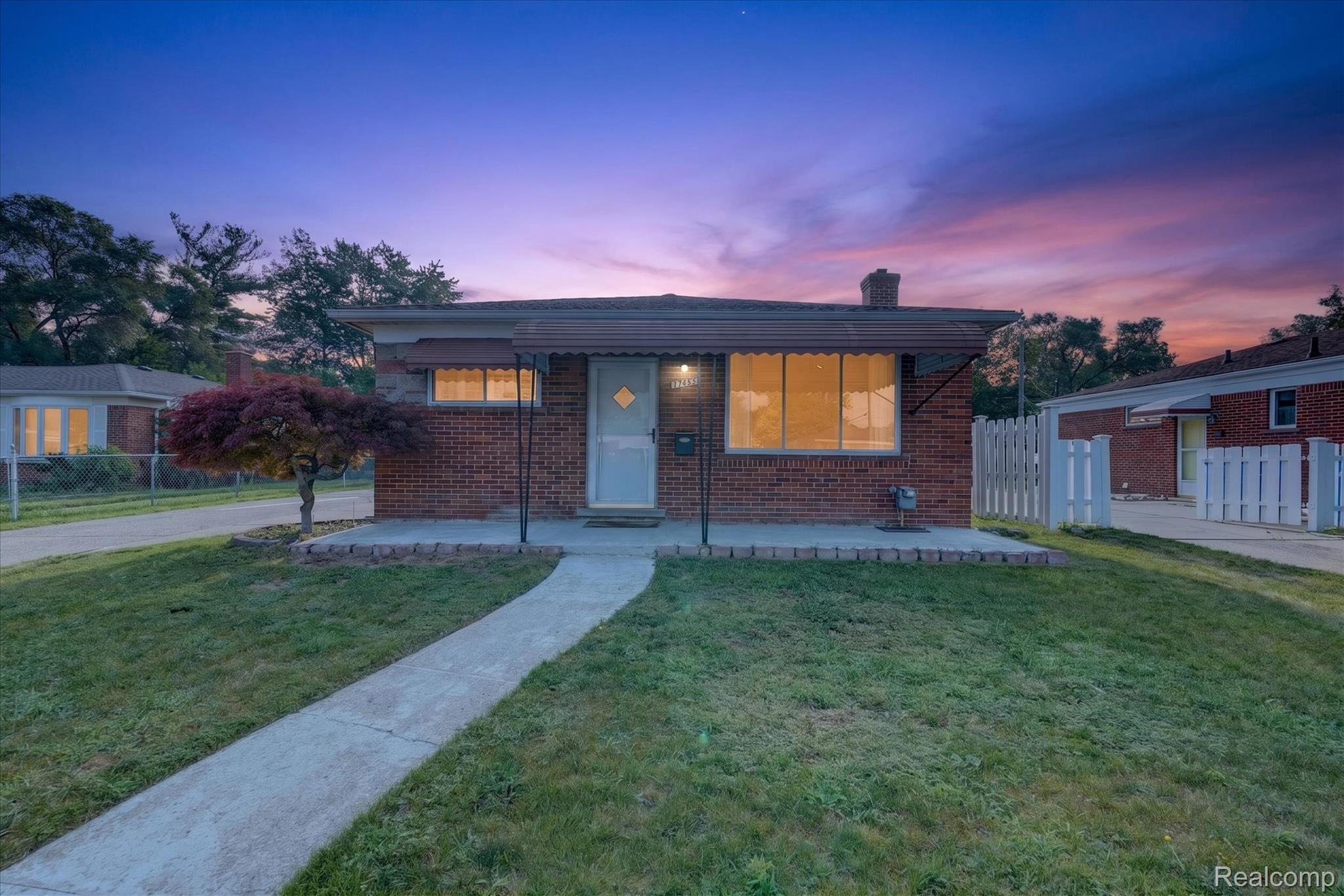 11252 Marsha Place Property Photo 1