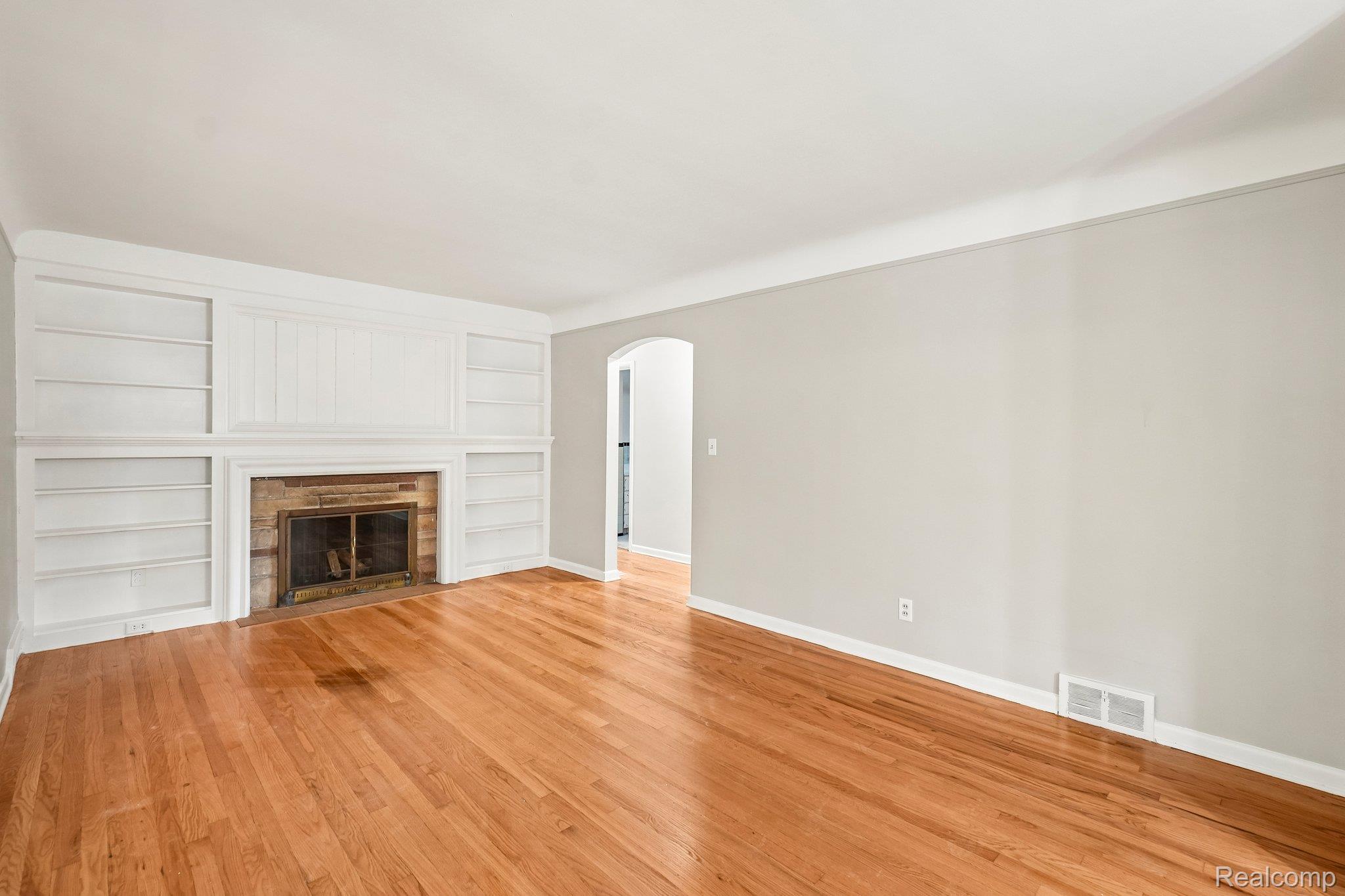 74 Barrington Road Property Photo 3