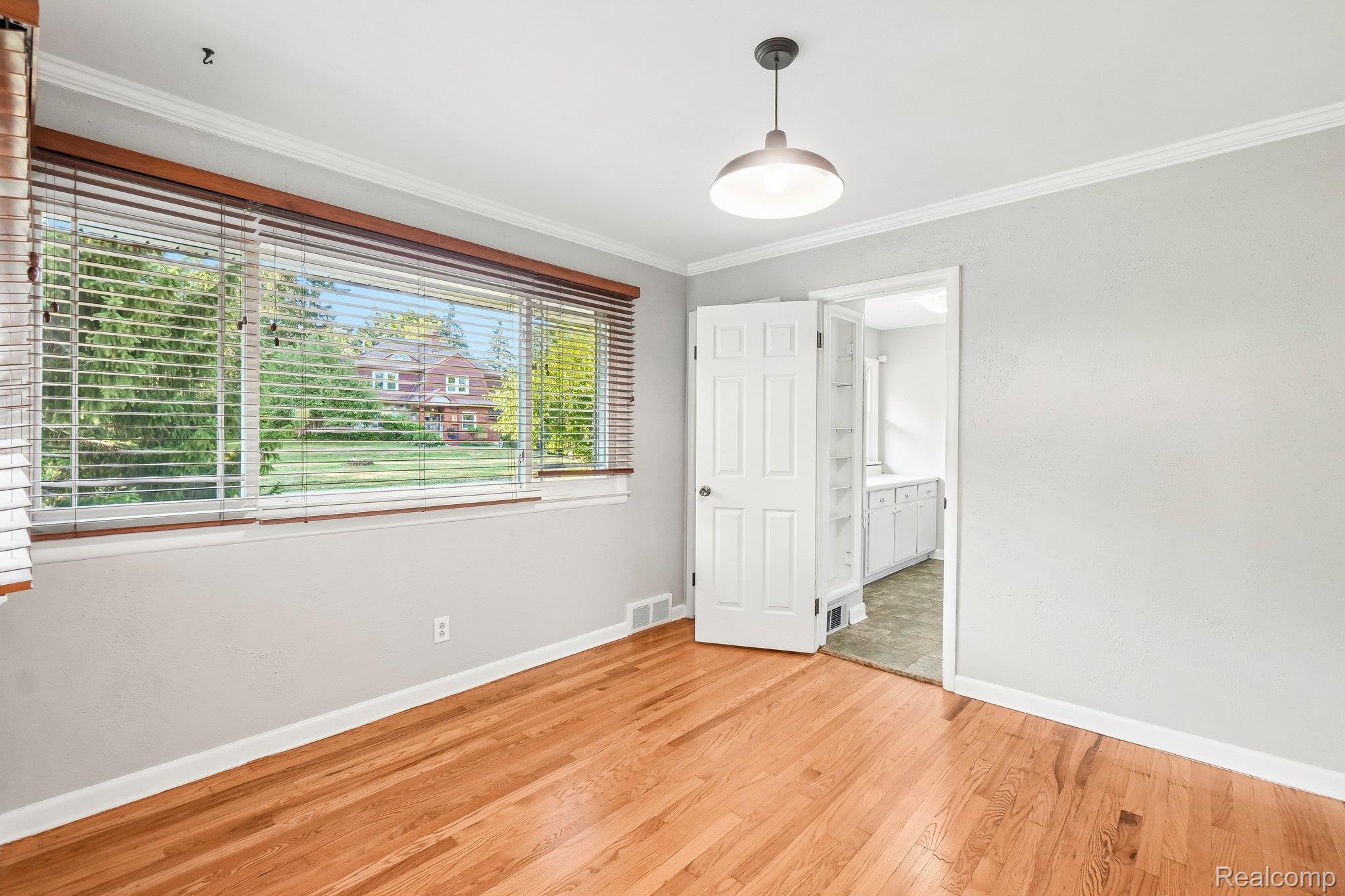 74 Barrington Road Property Photo 18