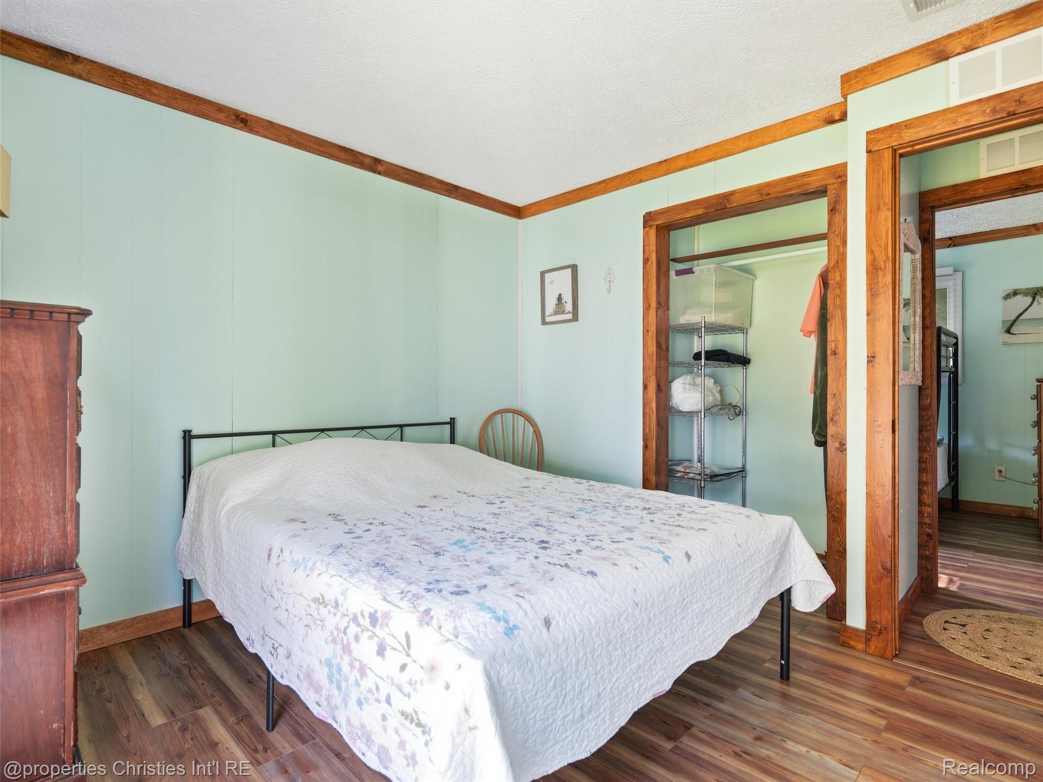 4645 Downing Drive Property Photo 16