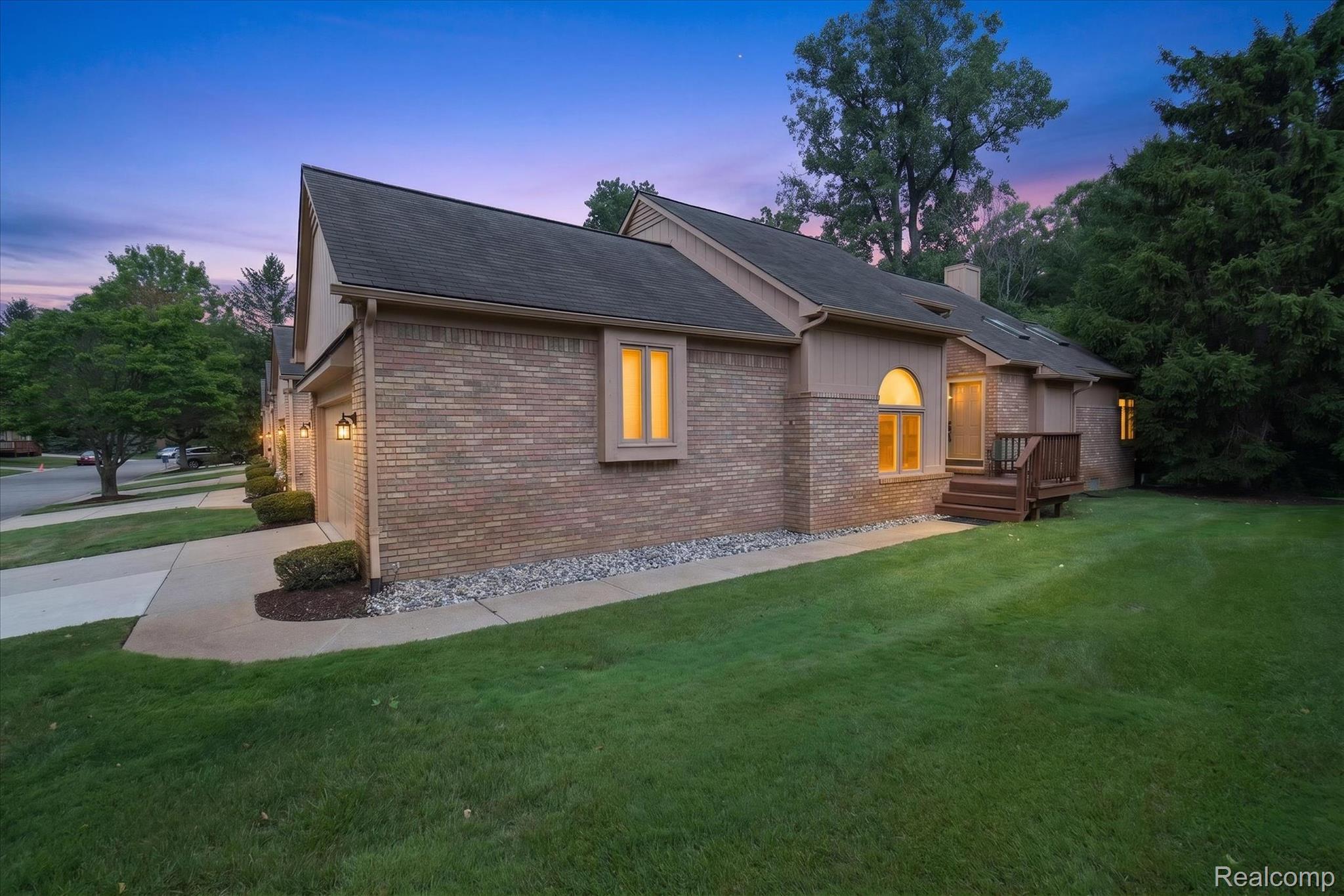21660 River Ridge Trail Property Photo 1