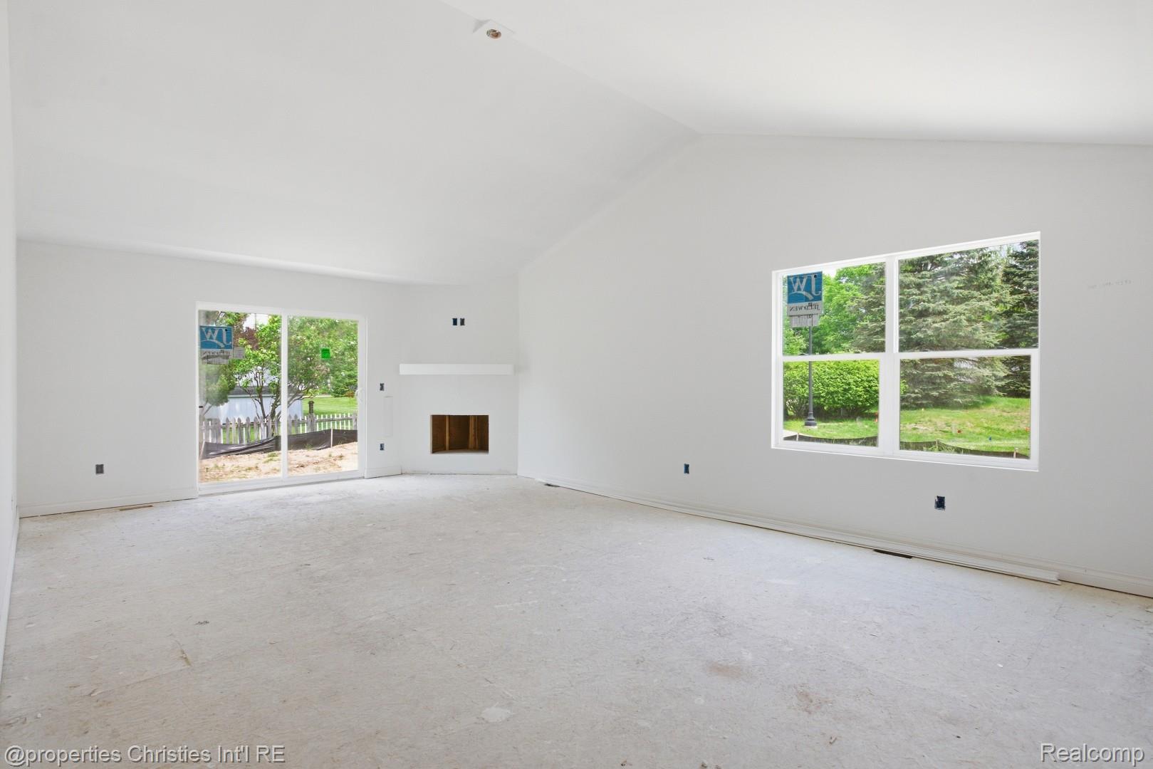 817 Nelsons Ridge Drive Property Photo 14