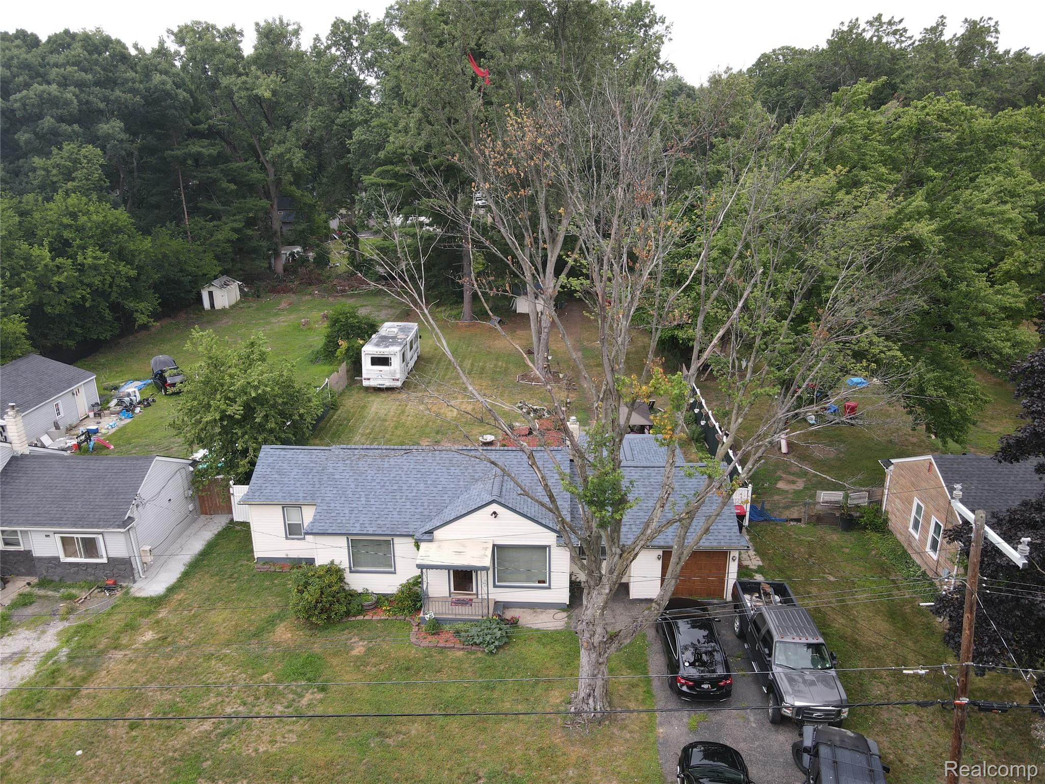 21148 Midway Avenue Property Photo 1