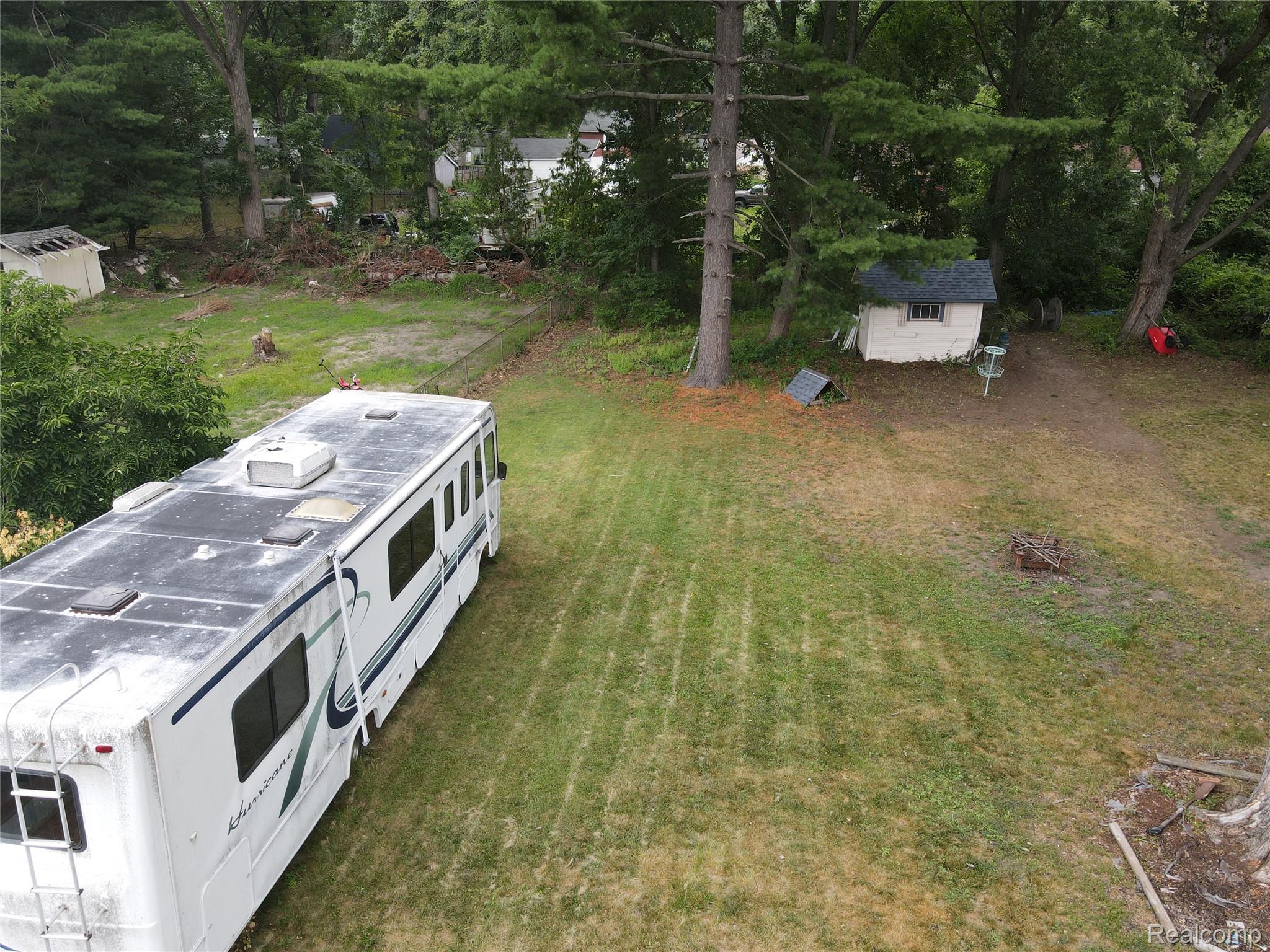 21148 Midway Avenue Property Photo 18