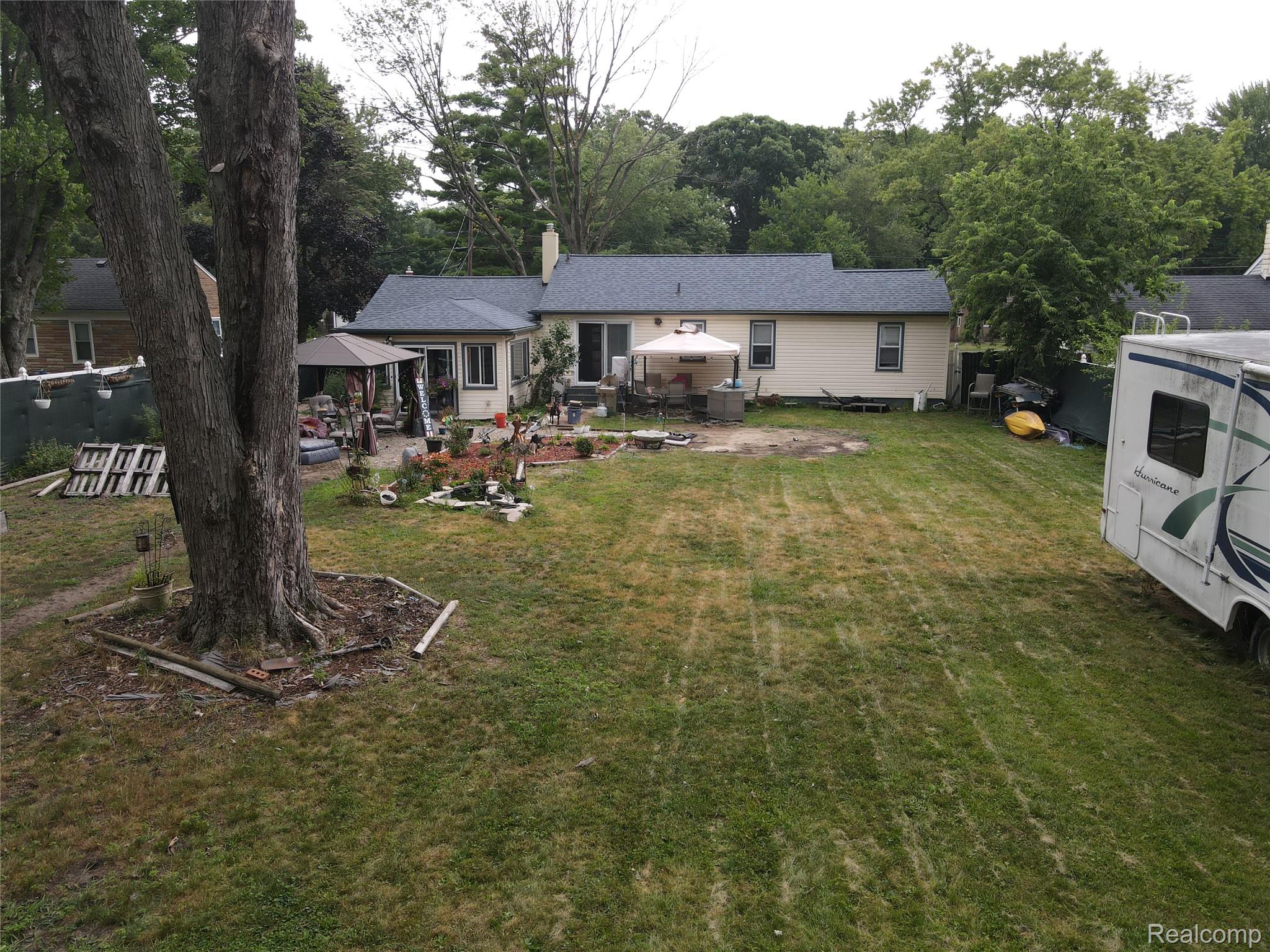21148 Midway Avenue Property Photo 20