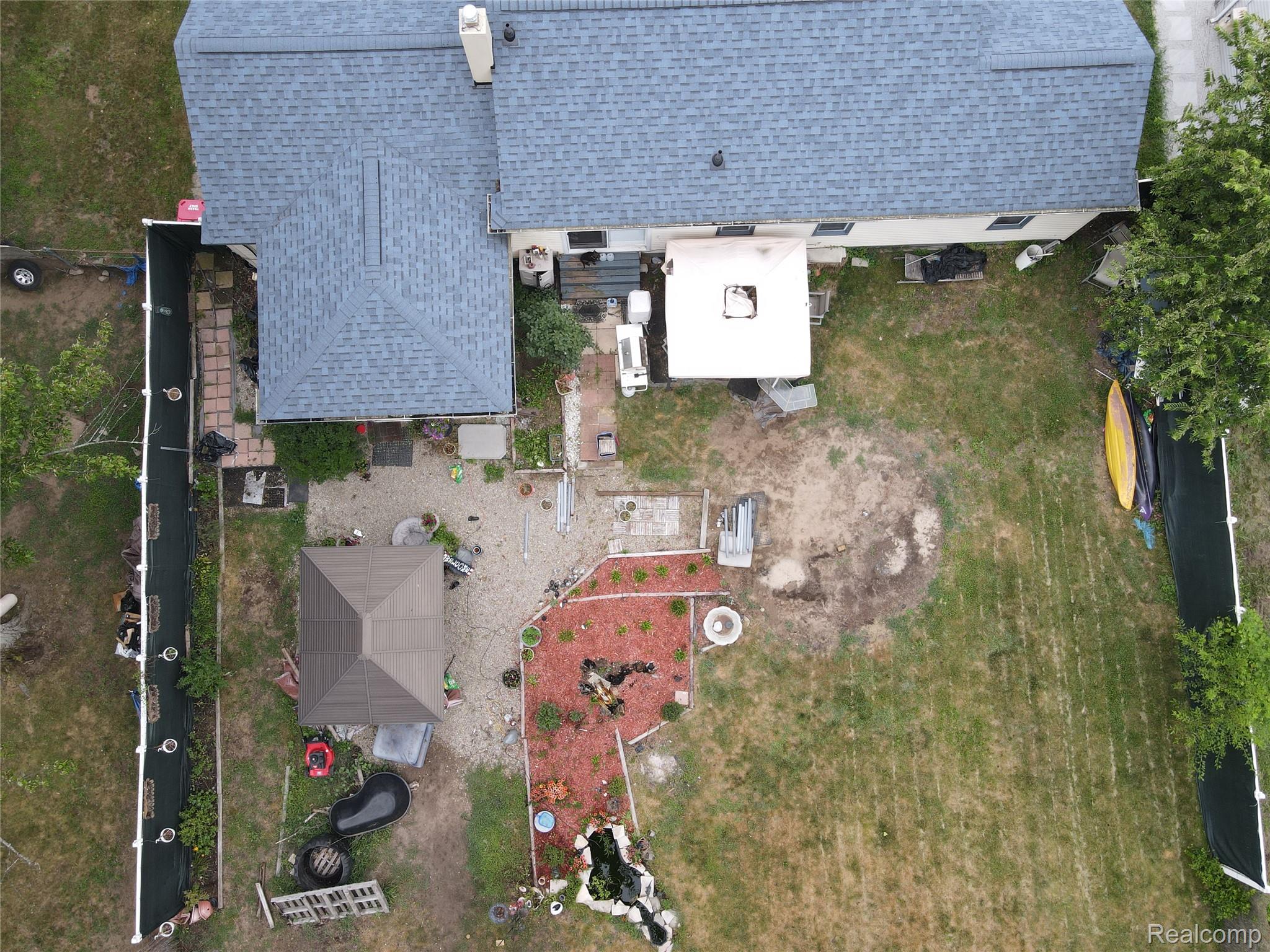 21148 Midway Avenue Property Photo 23