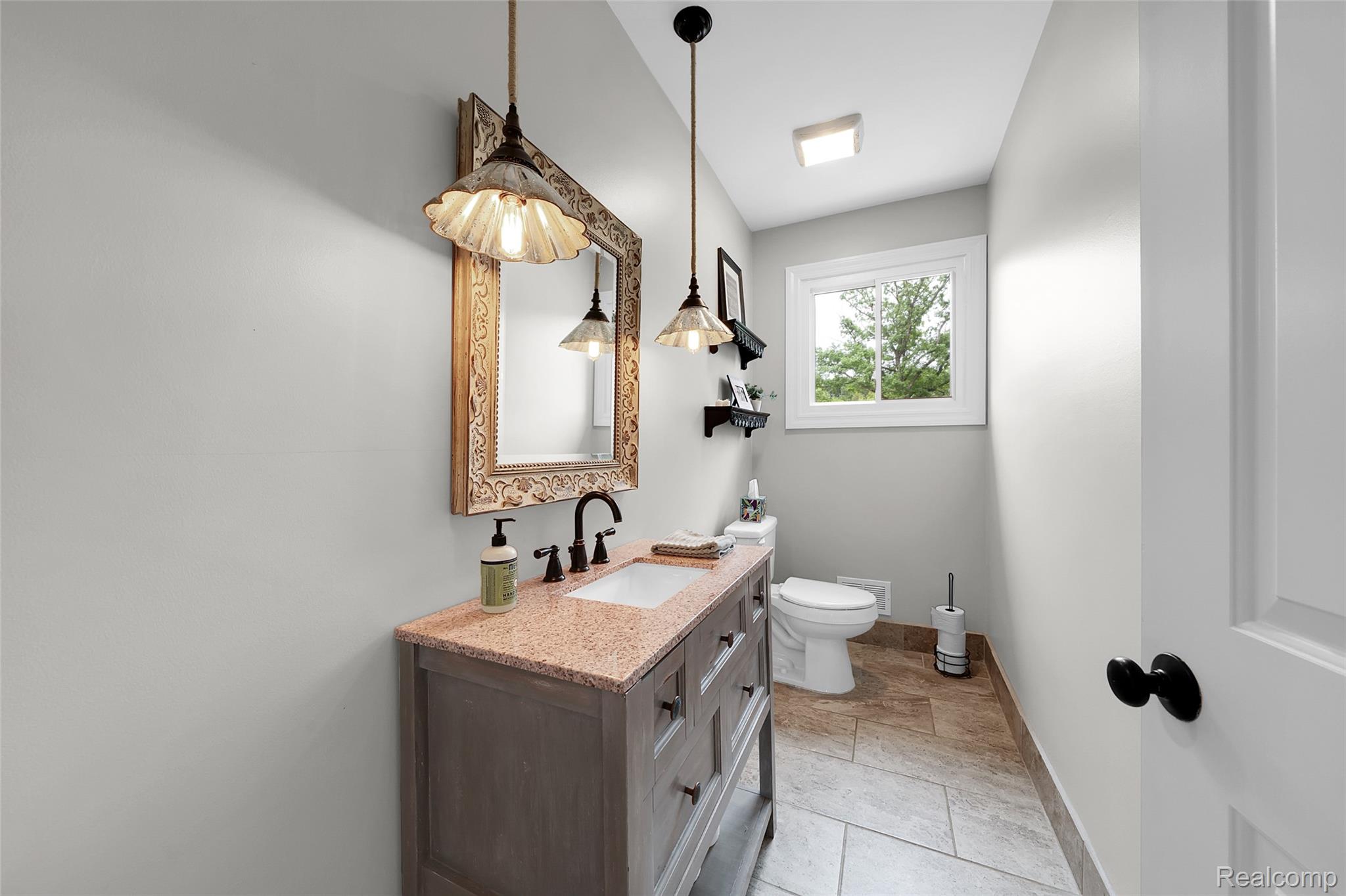 69416 Brookhill Drive Property Photo 16