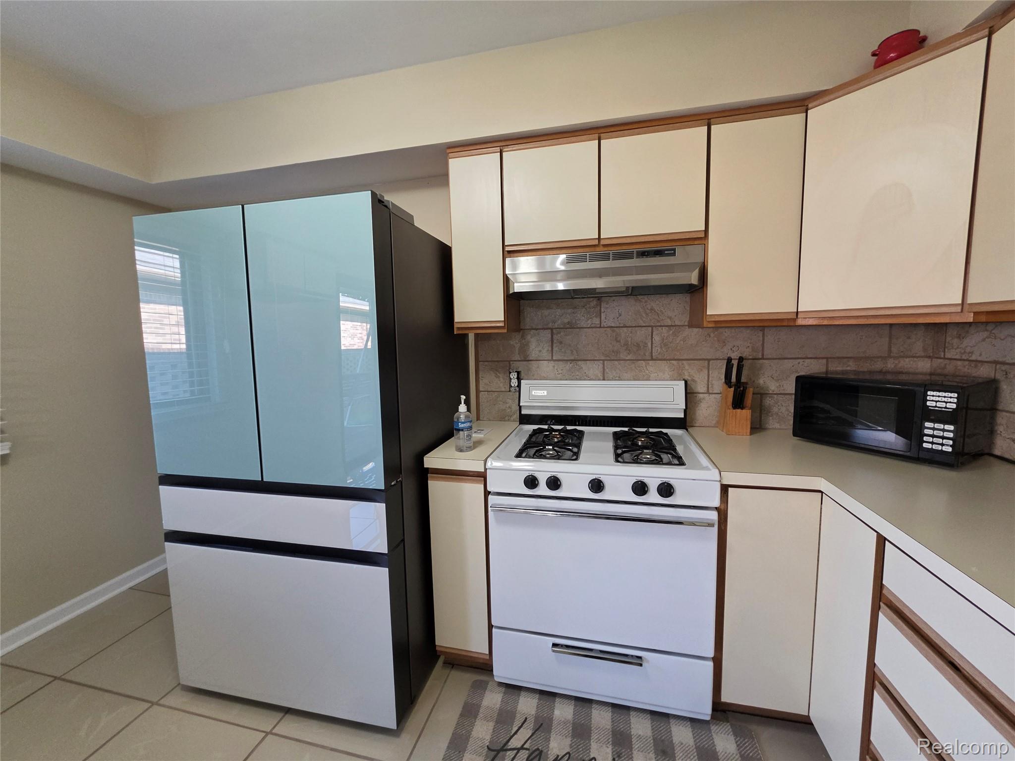 3710 Worchester Drive Property Photo 14