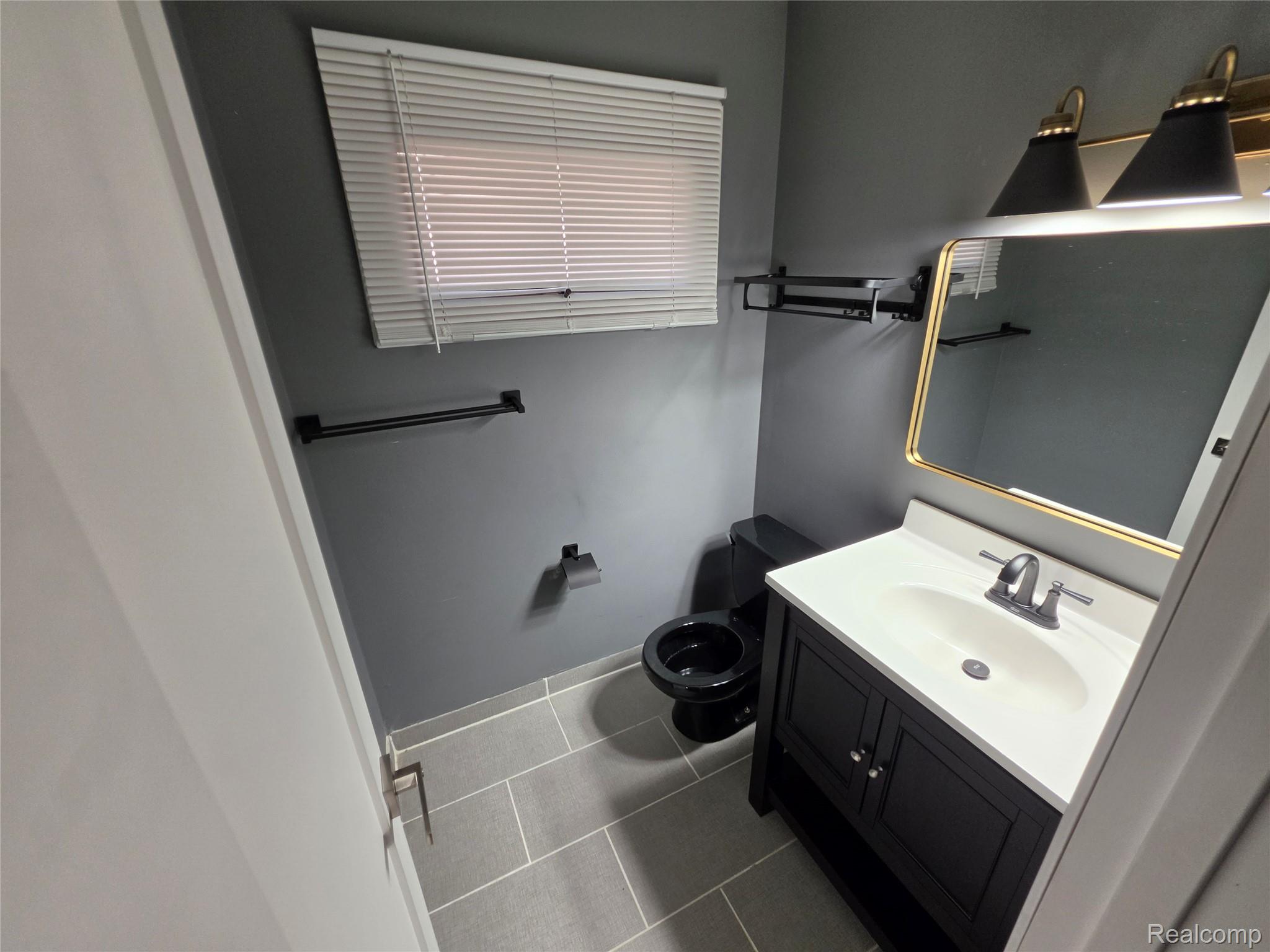 3710 Worchester Drive Property Photo 15