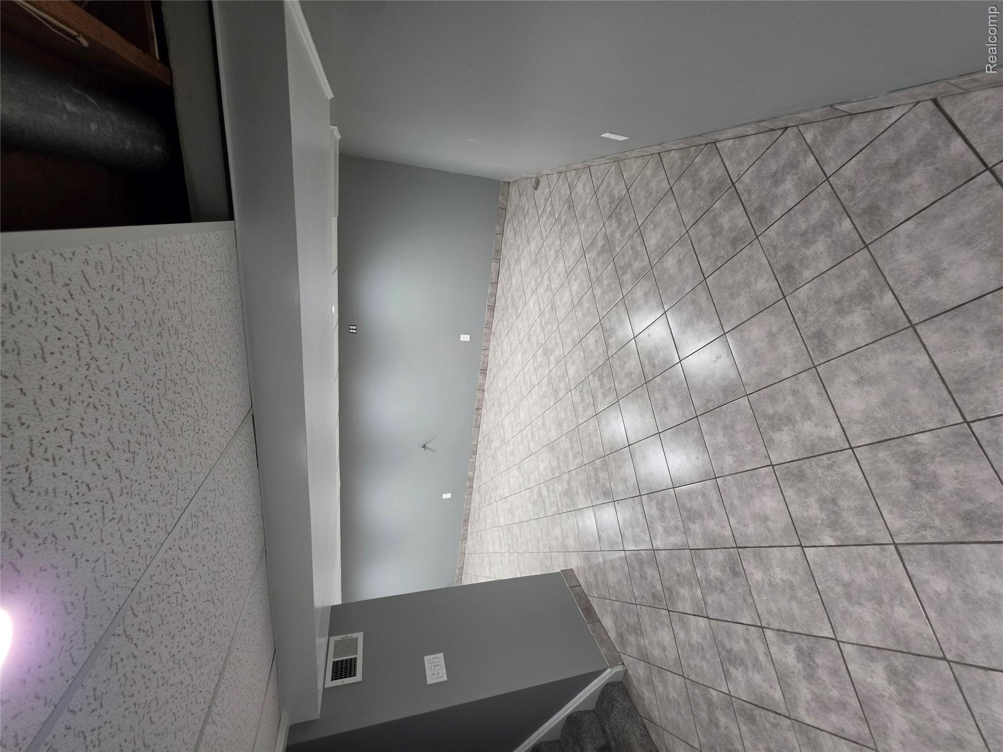 3710 Worchester Drive Property Photo 25