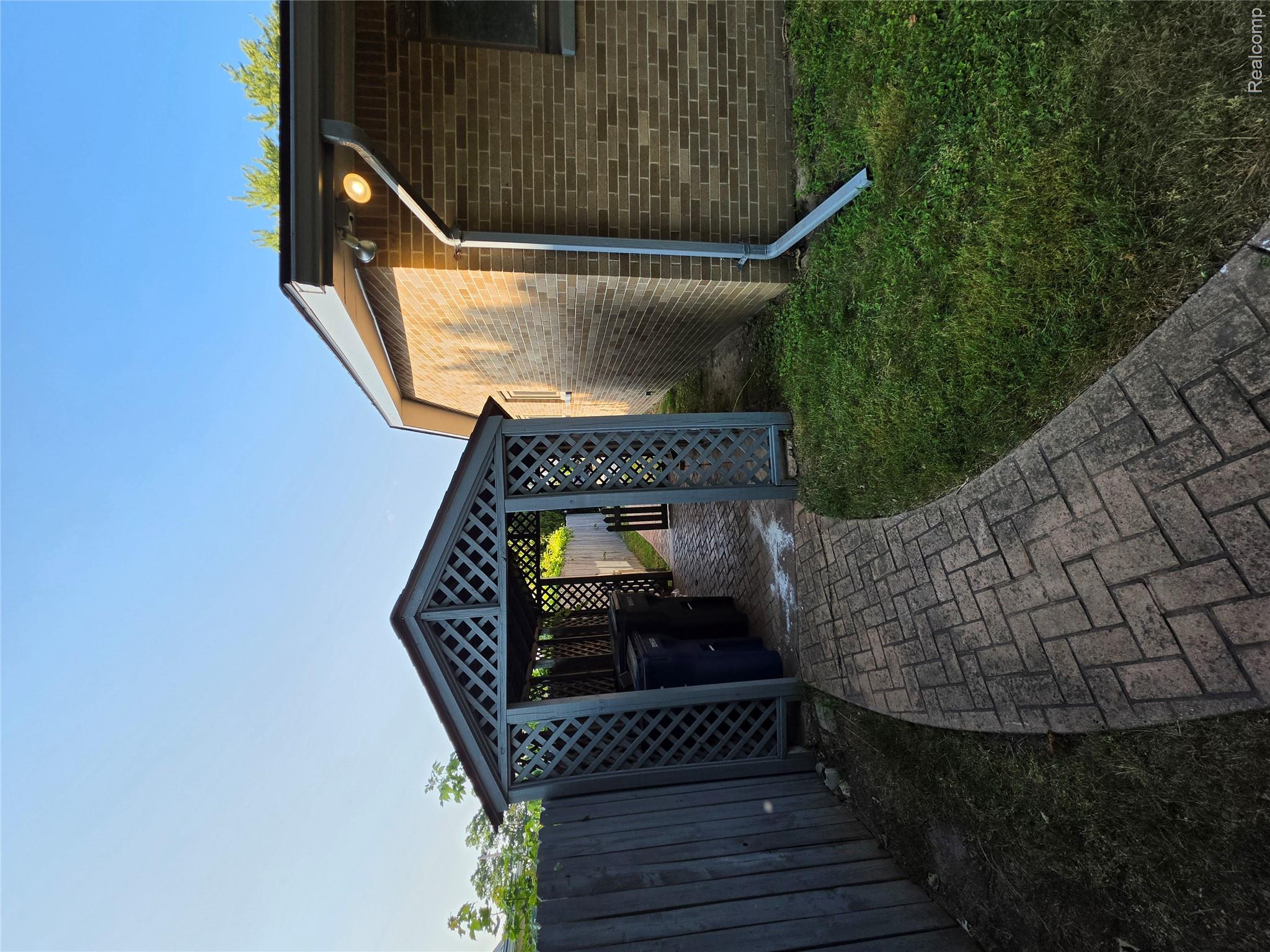 3710 Worchester Drive Property Photo 33