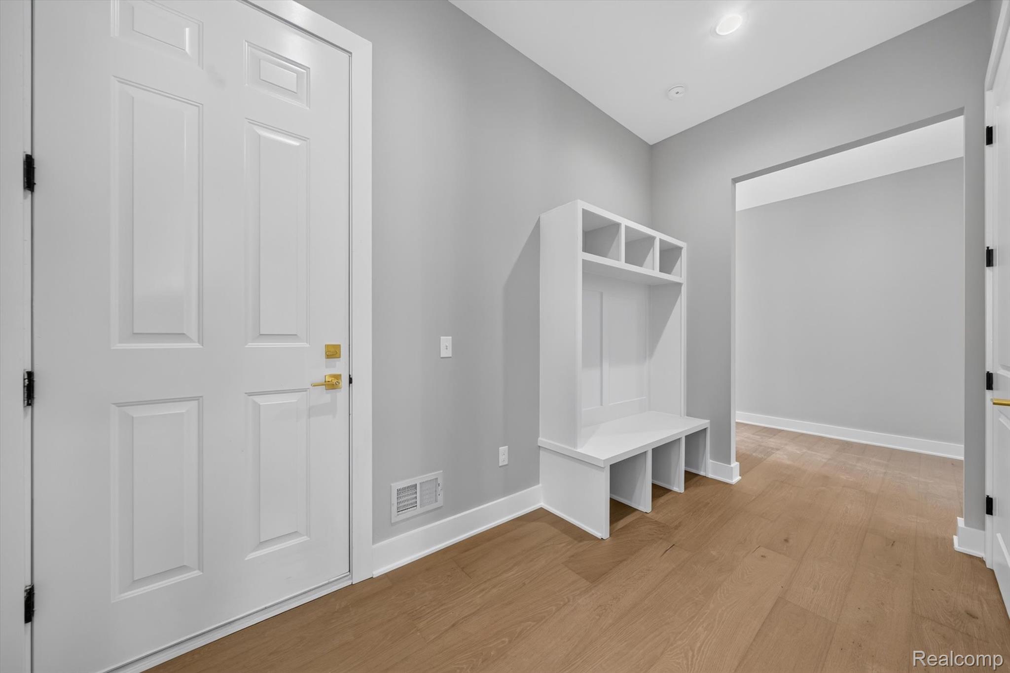 54478 Brenda Drive Property Photo 20