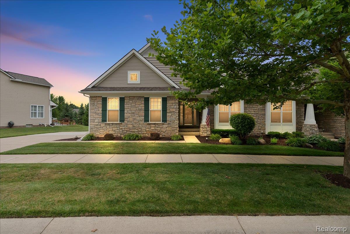 26668 Wilton Court Property Photo 1