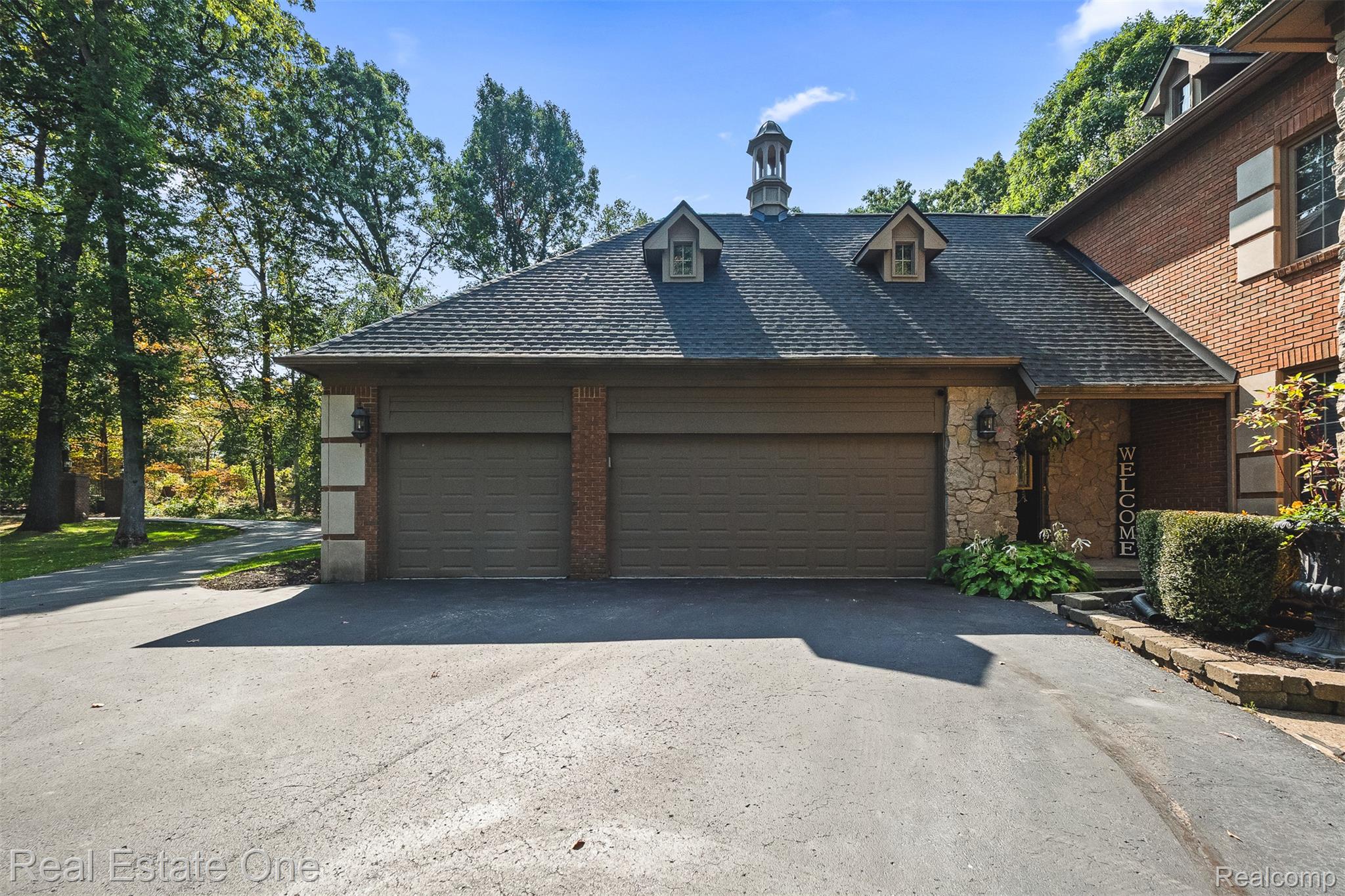 7798 Fieldstone Ridge Property Photo 11