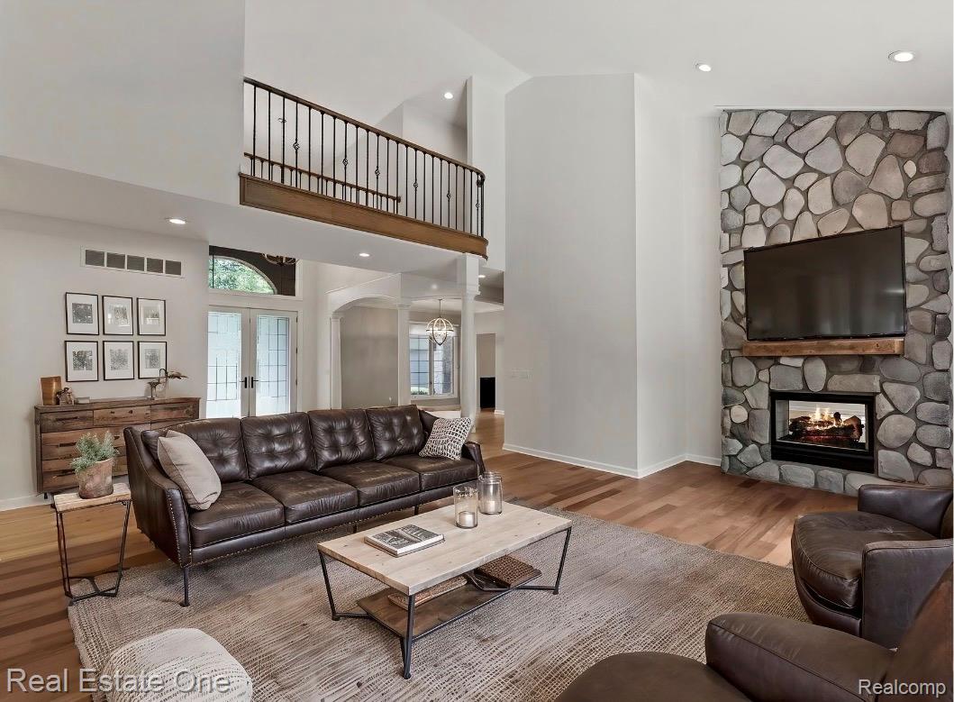 7798 Fieldstone Ridge Property Photo 28