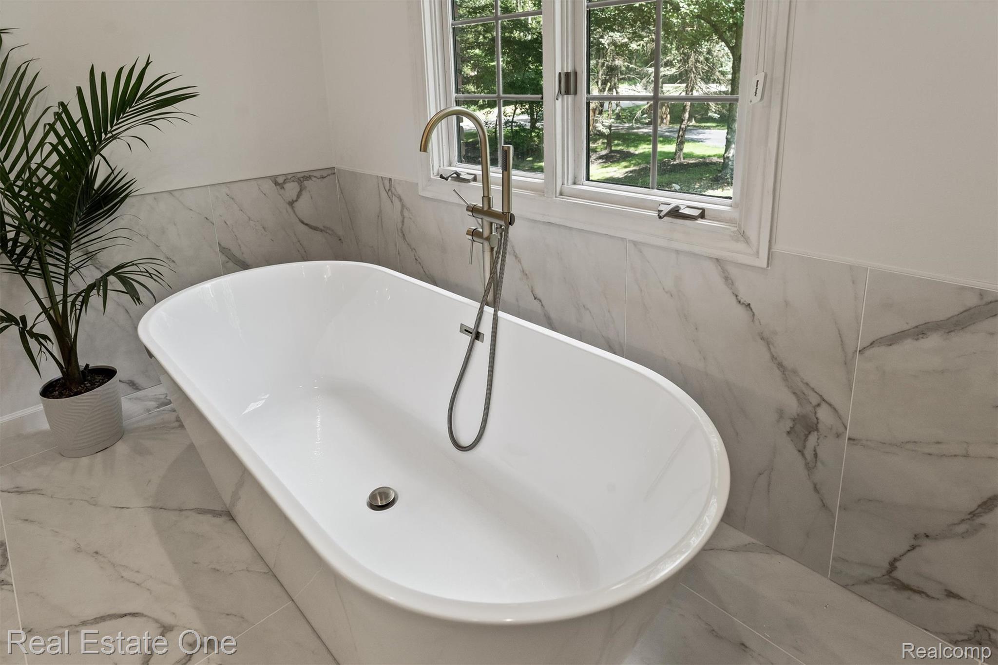 7798 Fieldstone Ridge Property Photo 52