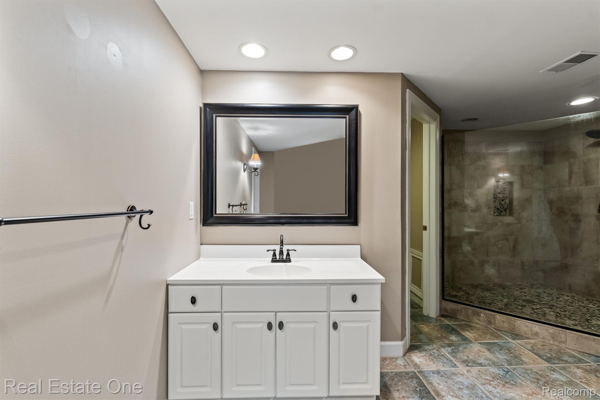 7798 Fieldstone Ridge Property Photo 72