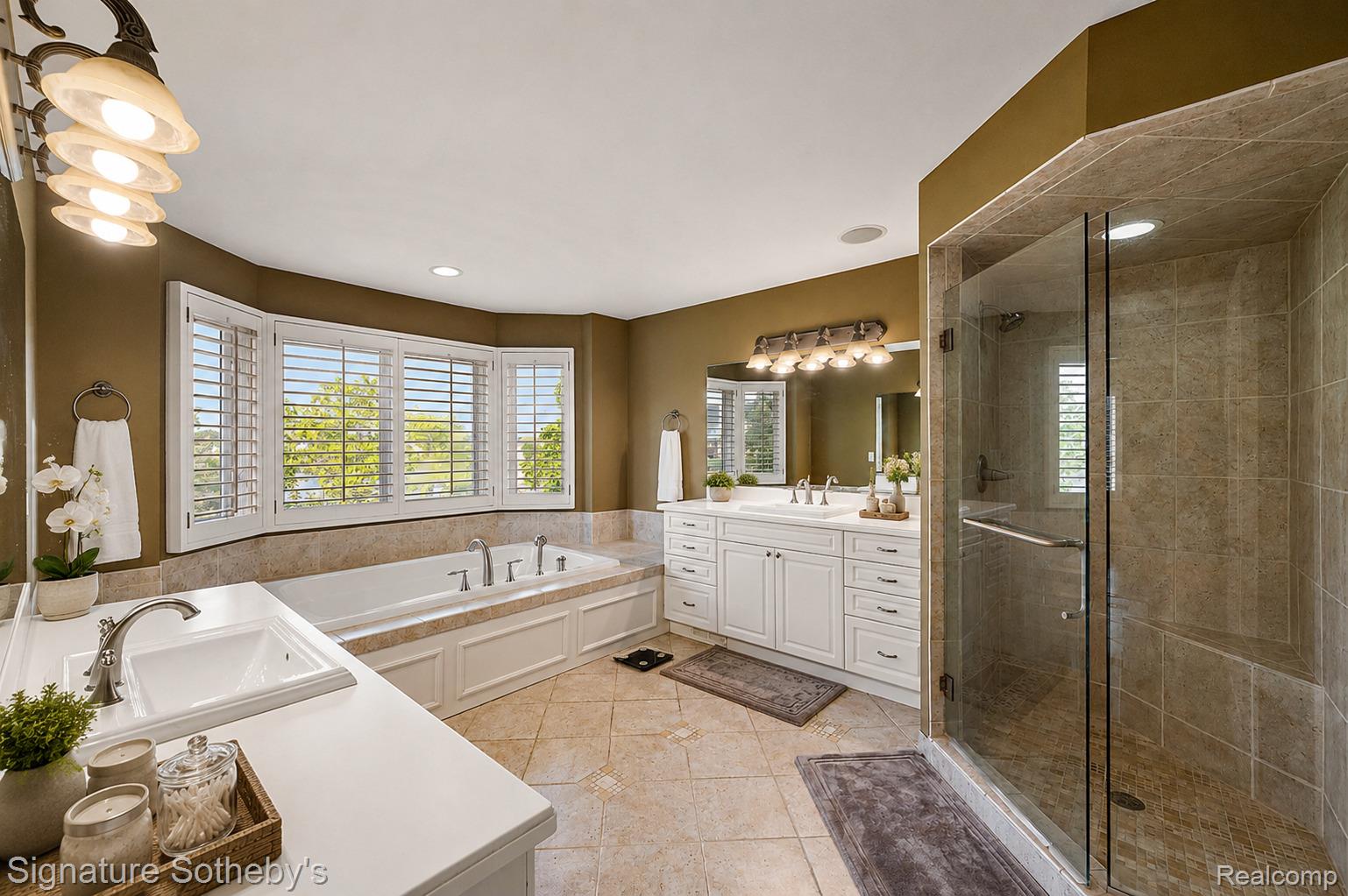 17862 Parkshore Drive Property Photo 20
