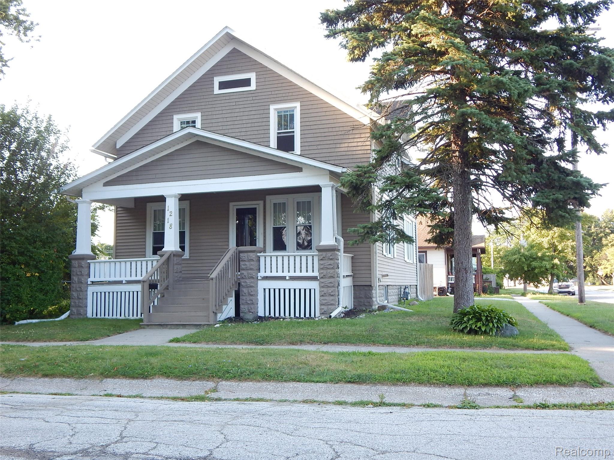 1218 Stanton Street Property Photo 1