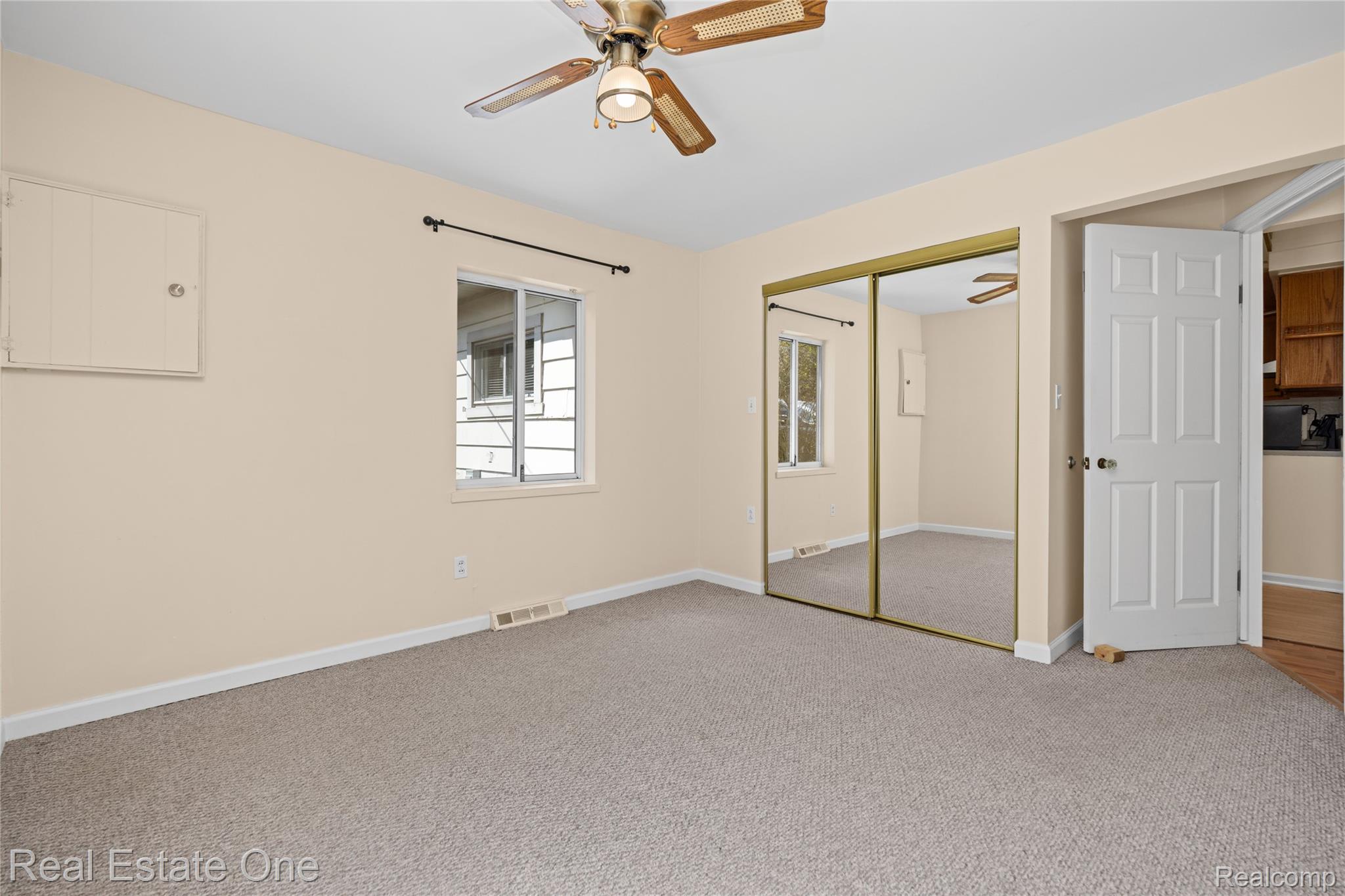 4470 Bethune Court Property Photo 18