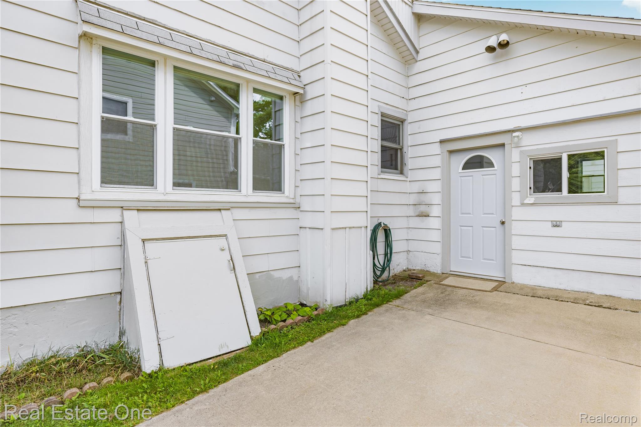 4470 Bethune Court Property Photo 36